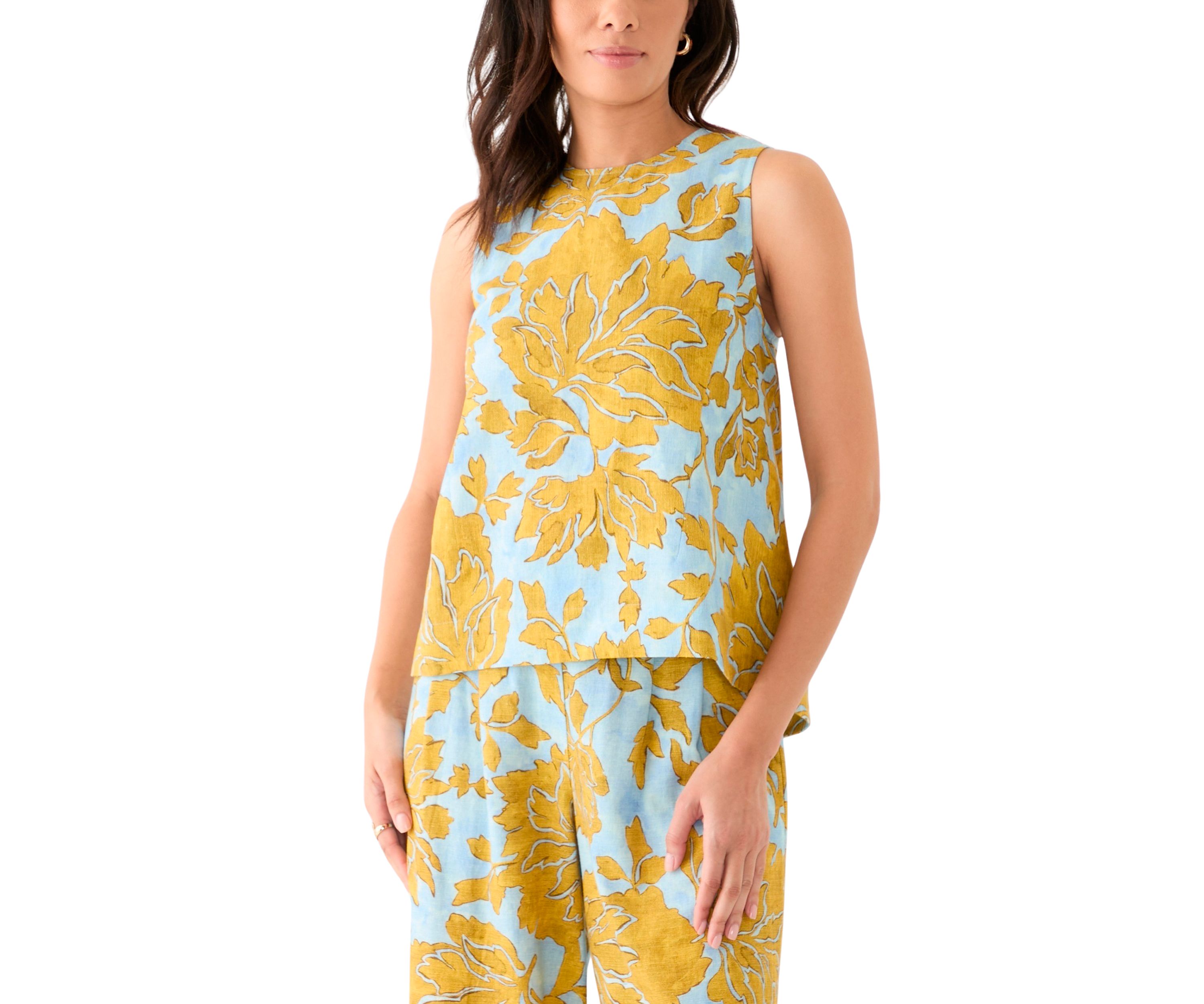 Womens Sleeveless Crew Neck Hi Low Printed Top