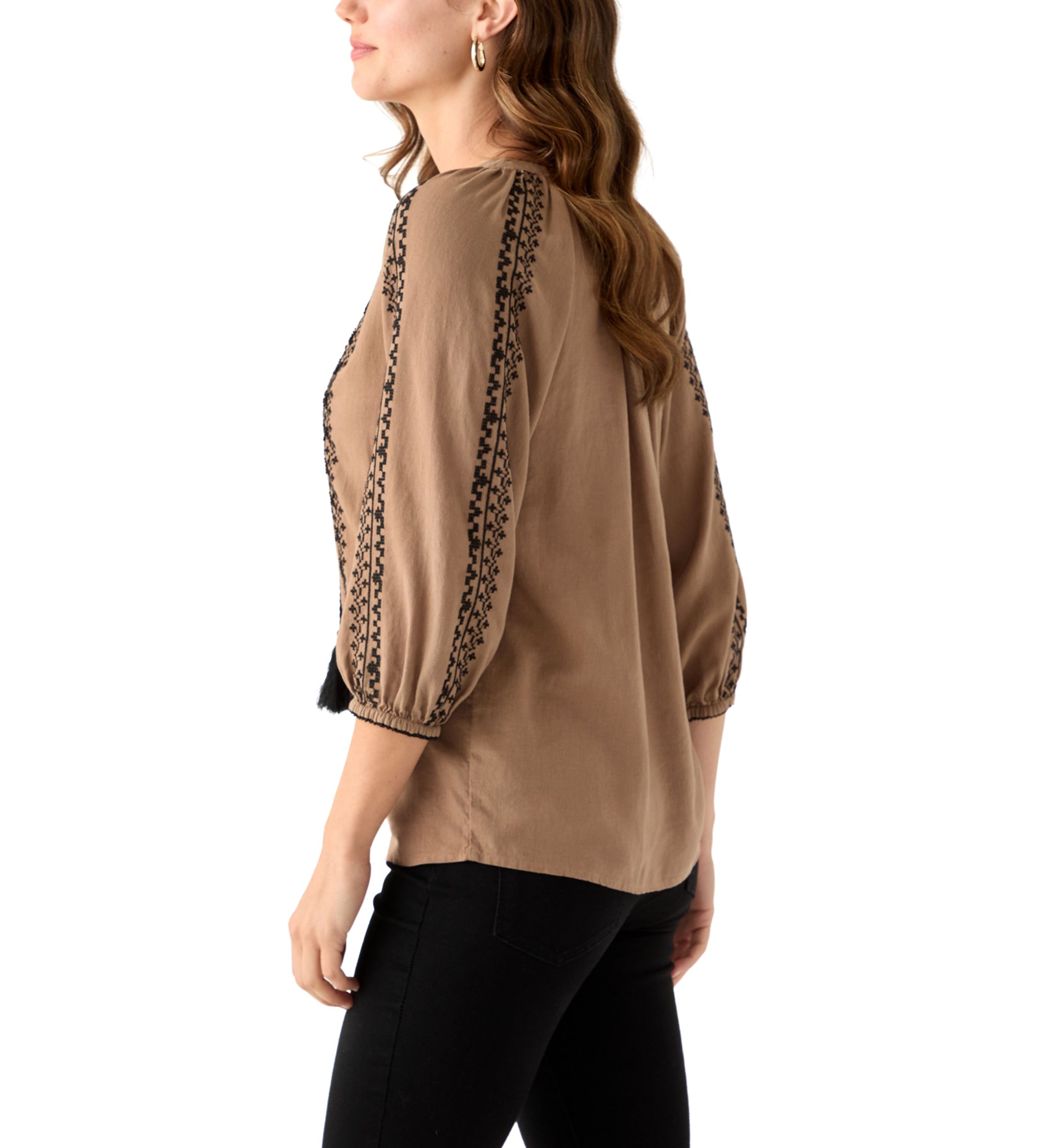 Womens Linen Blend 3/4 Sleeve Embroidered Blouse