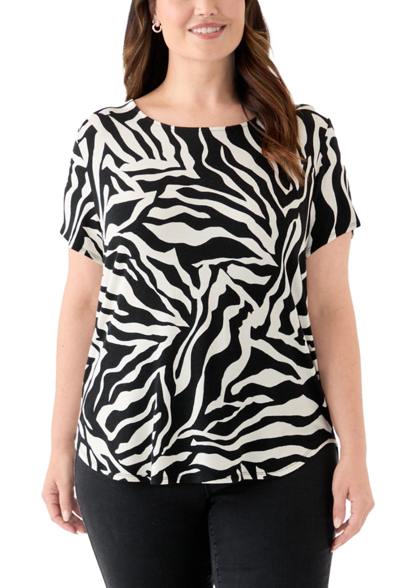 Plus Size Short Sleeve Pleat Back T-Shirt