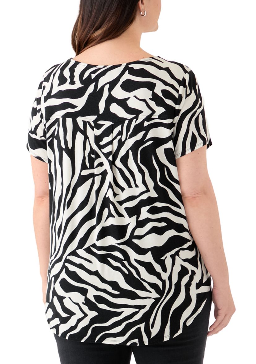 Plus Size Short Sleeve Pleat Back T-Shirt