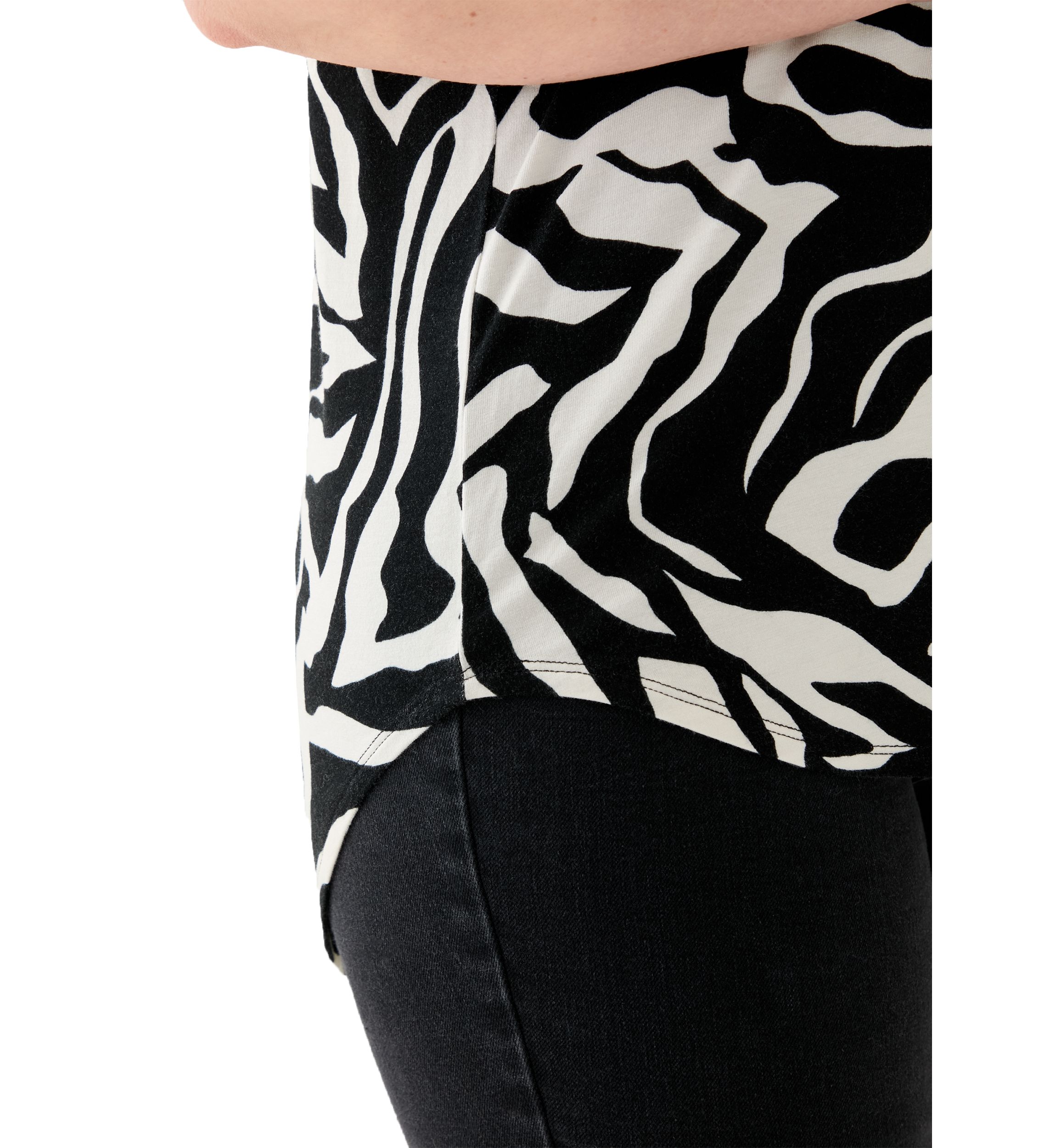 Plus Size Short Sleeve Pleat Back T-Shirt