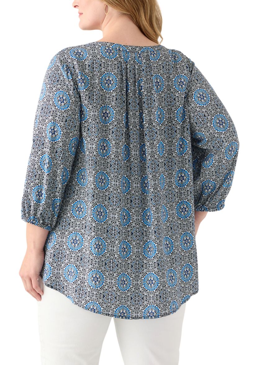 Plus Size Three-Quarter Sleeve Popover Top