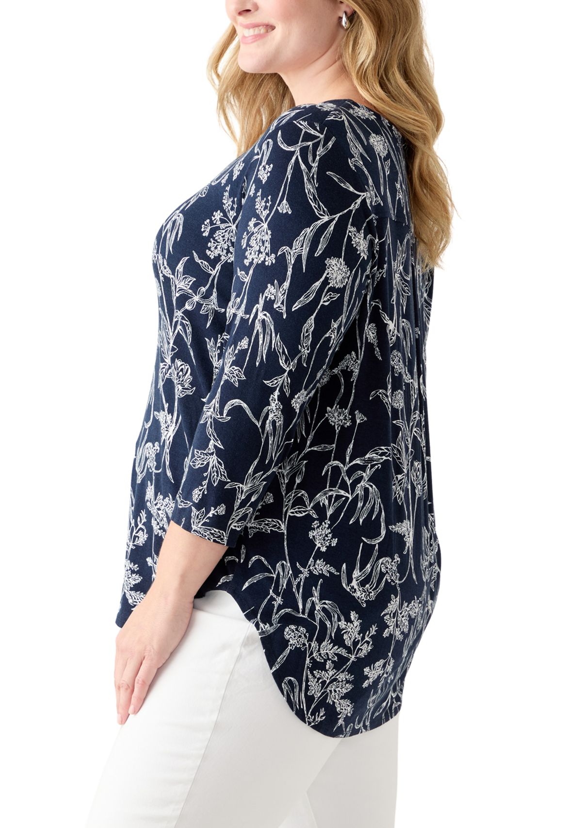 Plus Size Three-Quarter Sleeve Pleatback Tee