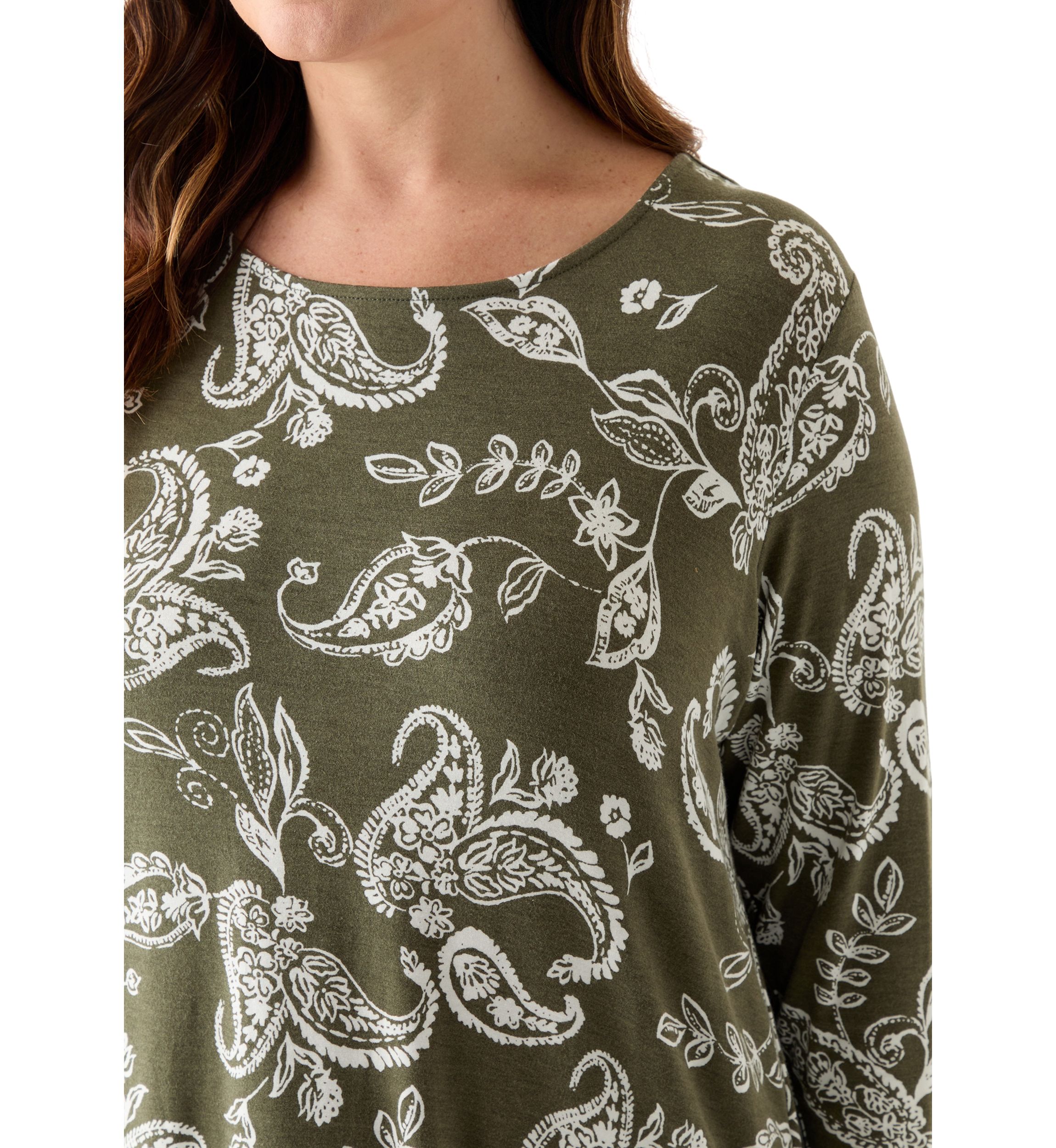 Plus Size 3/4 Sleeve Pleat Back T-Shirt
