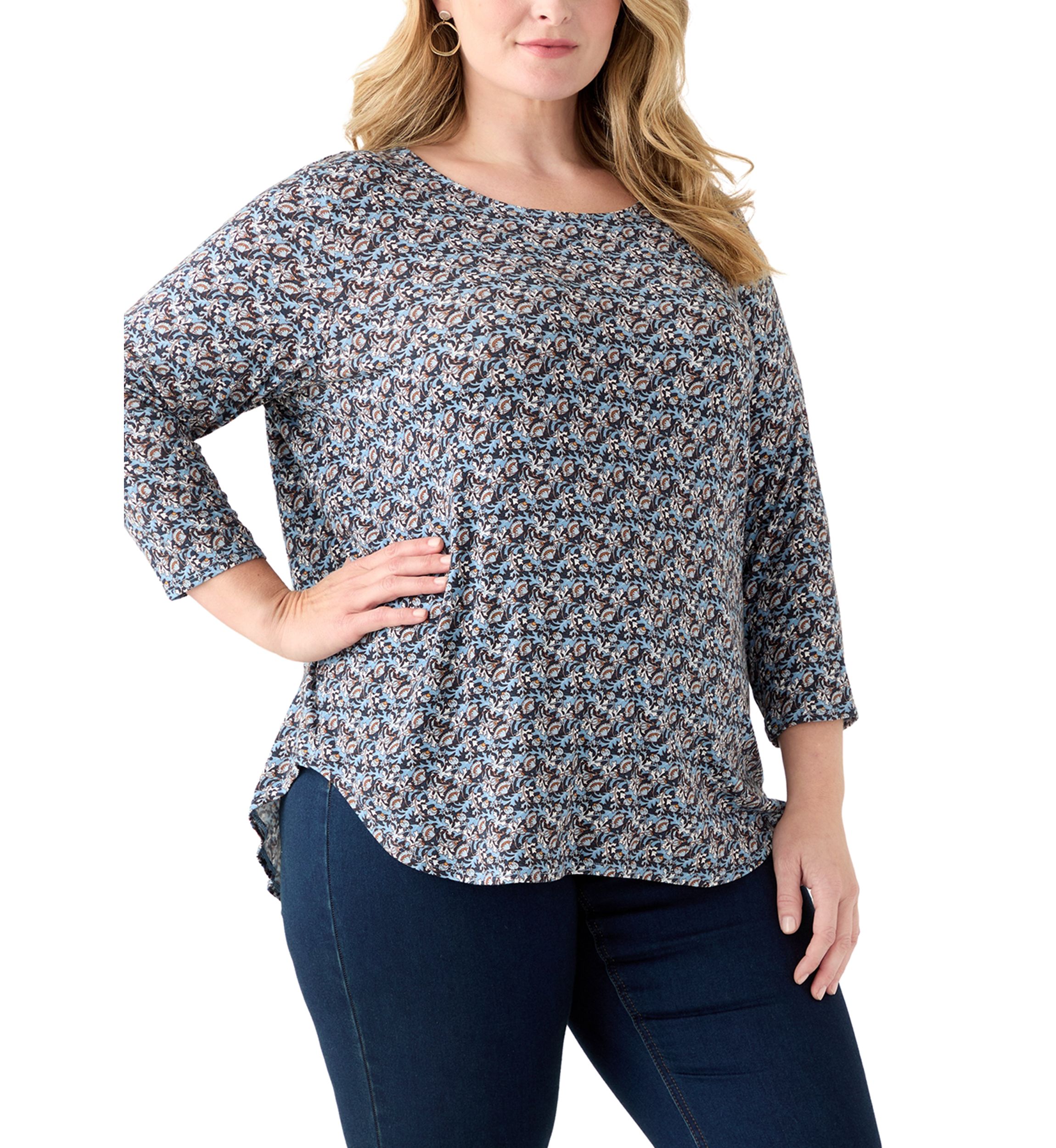 Plus Size Three-Quarter Sleeve Pleatback Tee