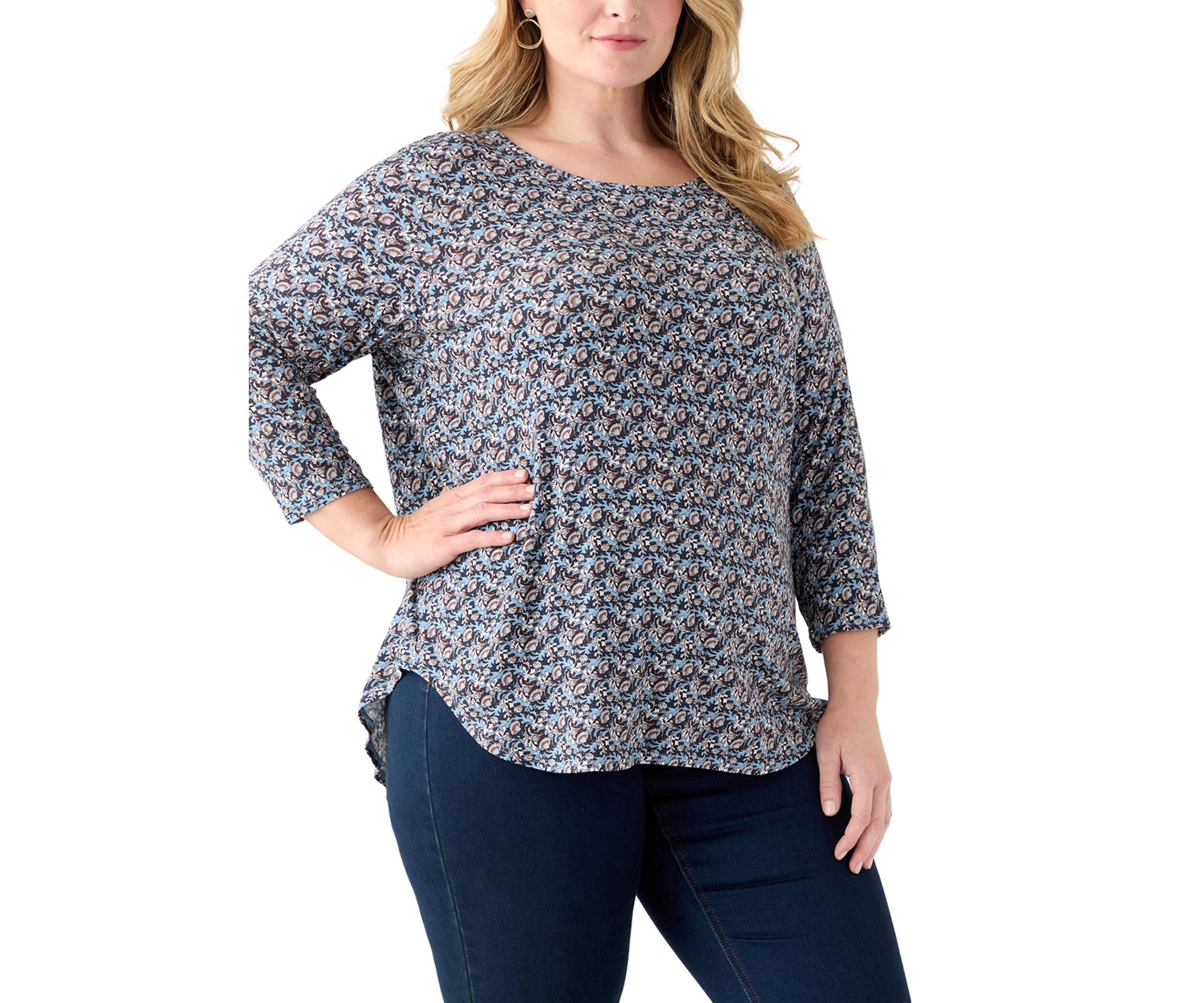 Plus Size Three-Quarter Sleeve Pleatback Tee