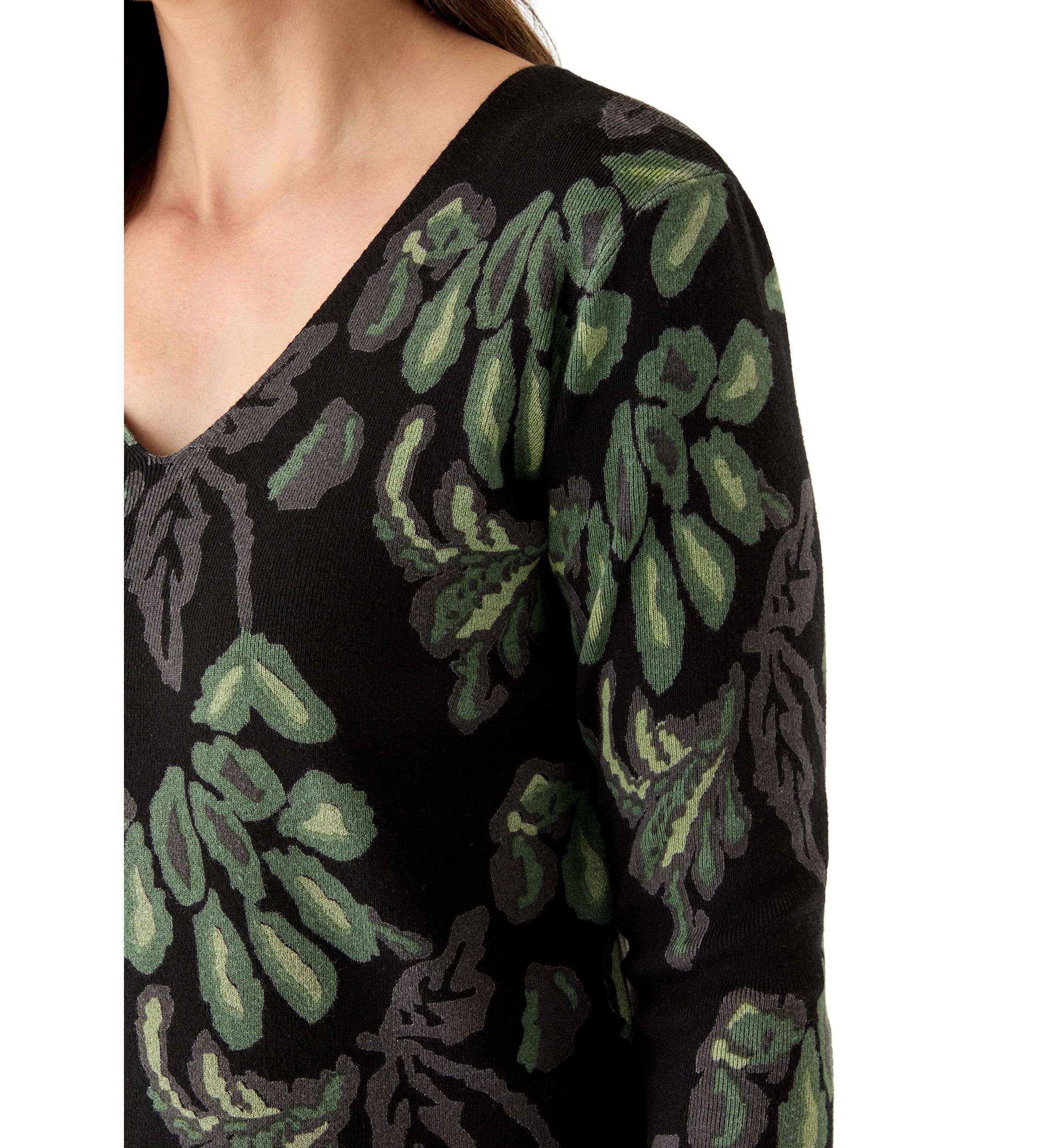 Womens Long Sleeve V-Neck Printed Sweater