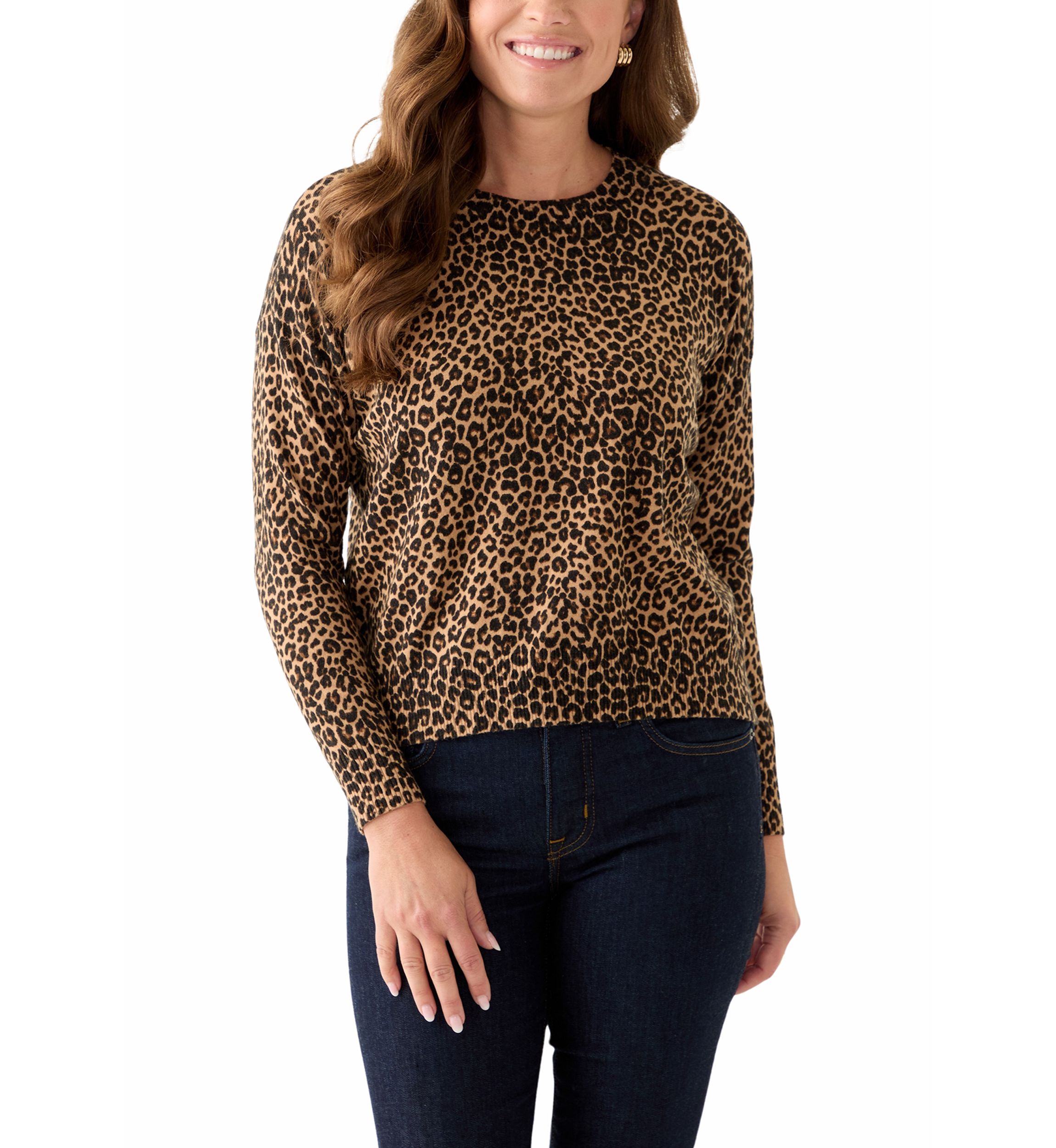 Petite Long Sleeve Crew Neck Leopard Print Pullover