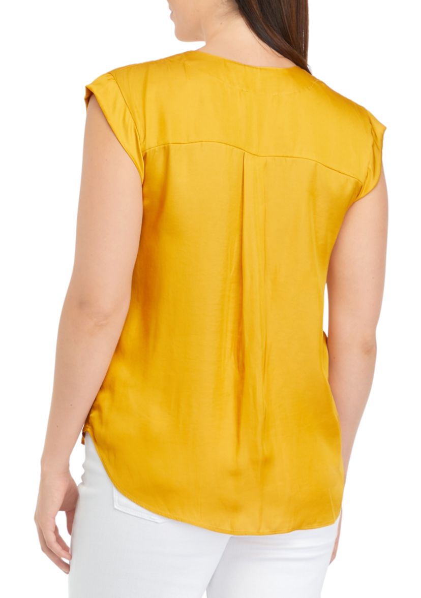 Womens Solid Split Neck Top