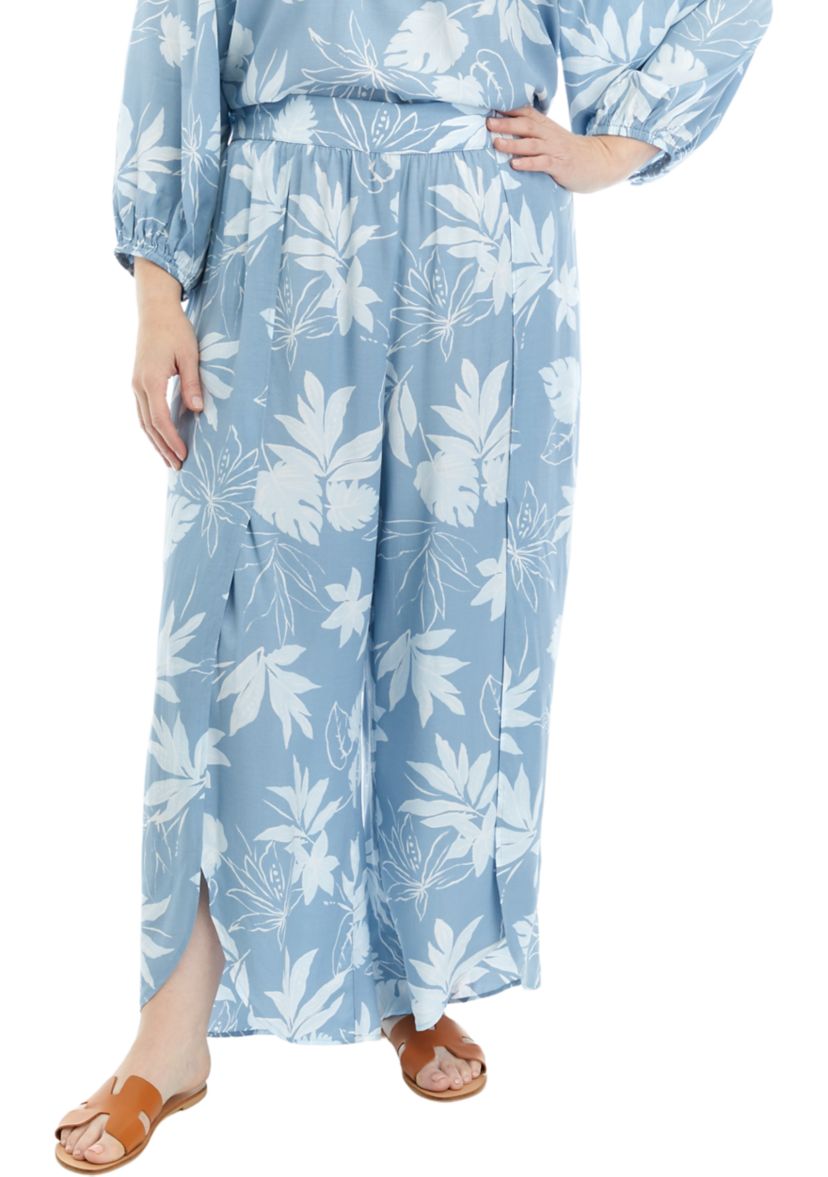 Plus Size Pull On Pants with Open Front Slit 