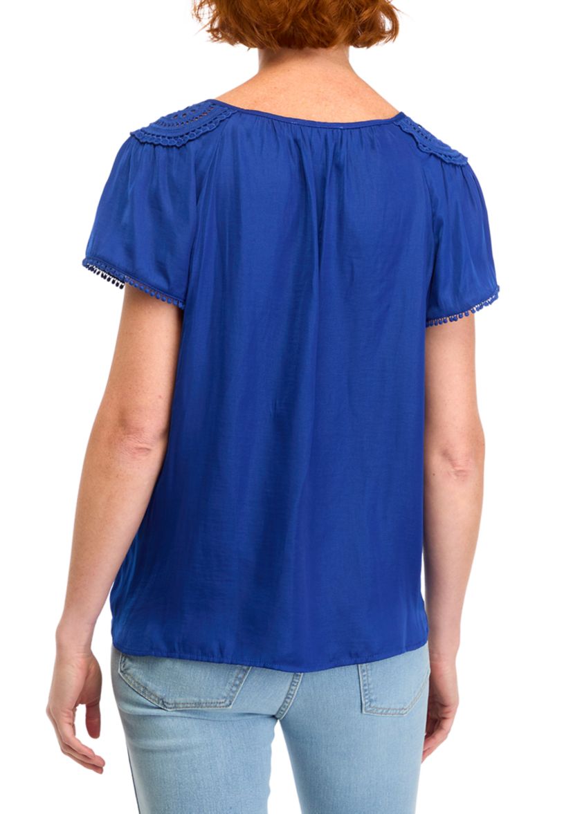 Womens Raglan Sleeve Blouse with Lace