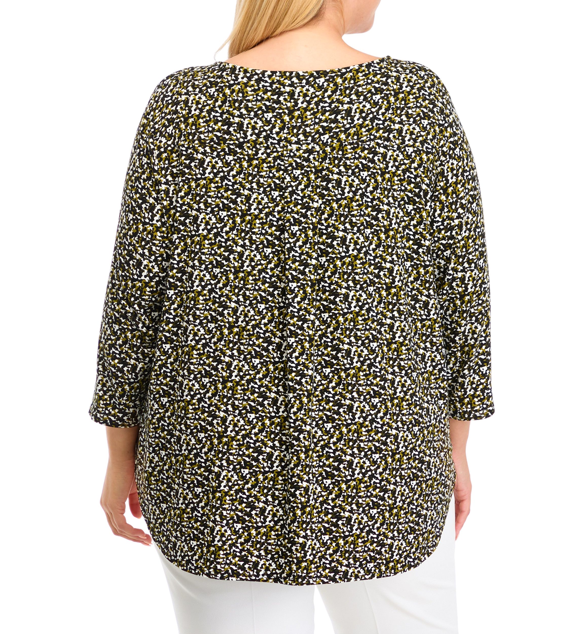Plus Size 3 Quarter Pleat Back Knit Top