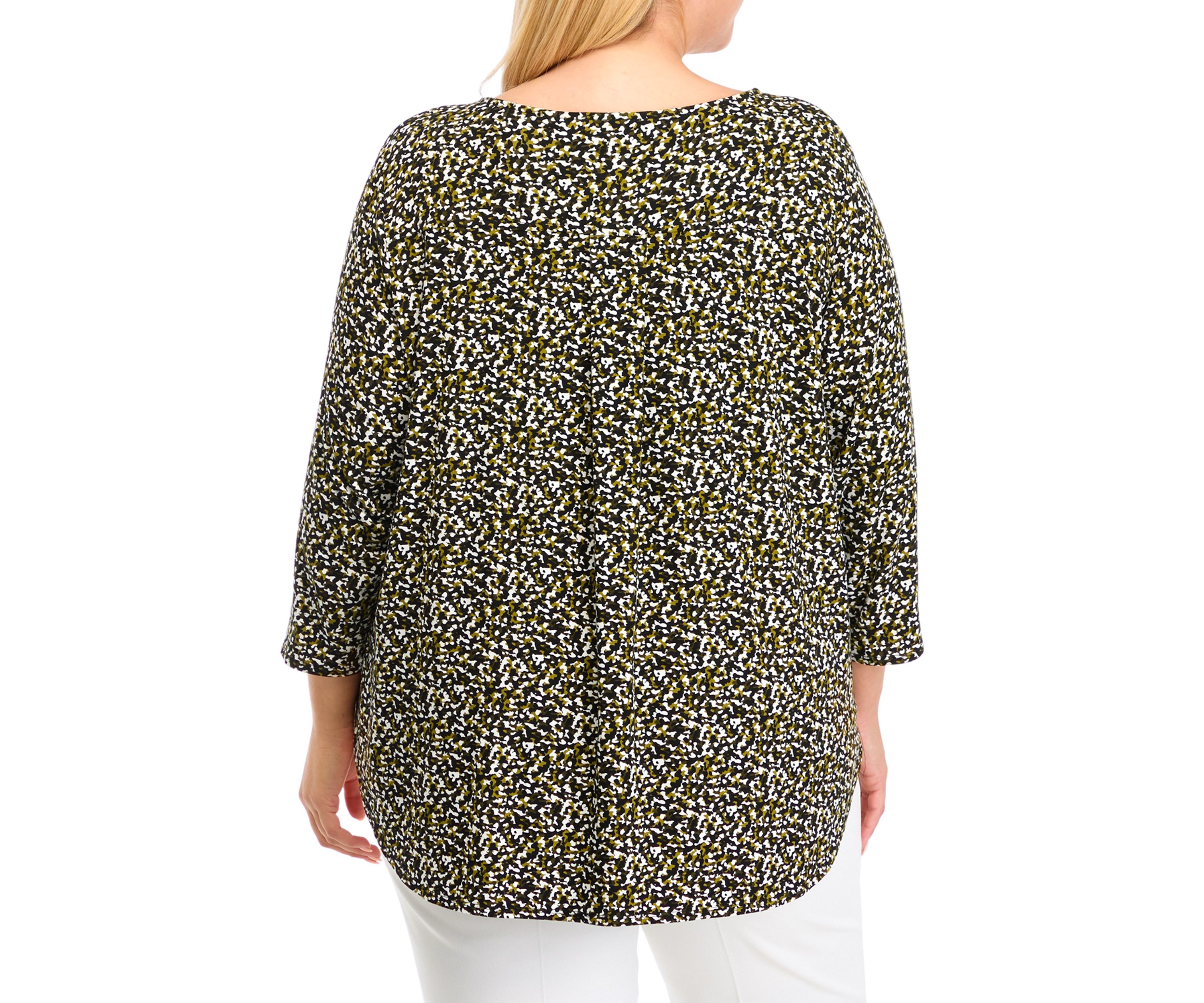 Plus Size 3 Quarter Pleat Back Knit Top