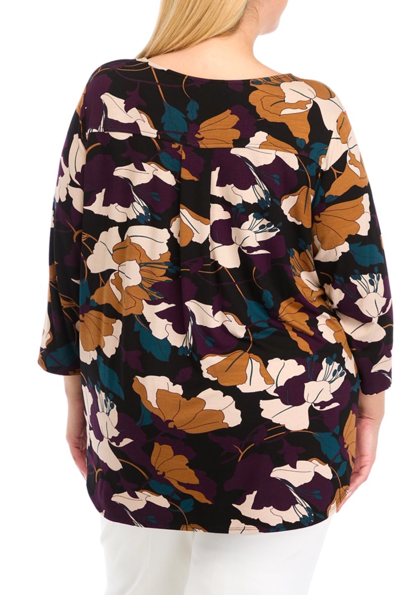 Plus Size 3 Quarter Pleat Back Knit Top