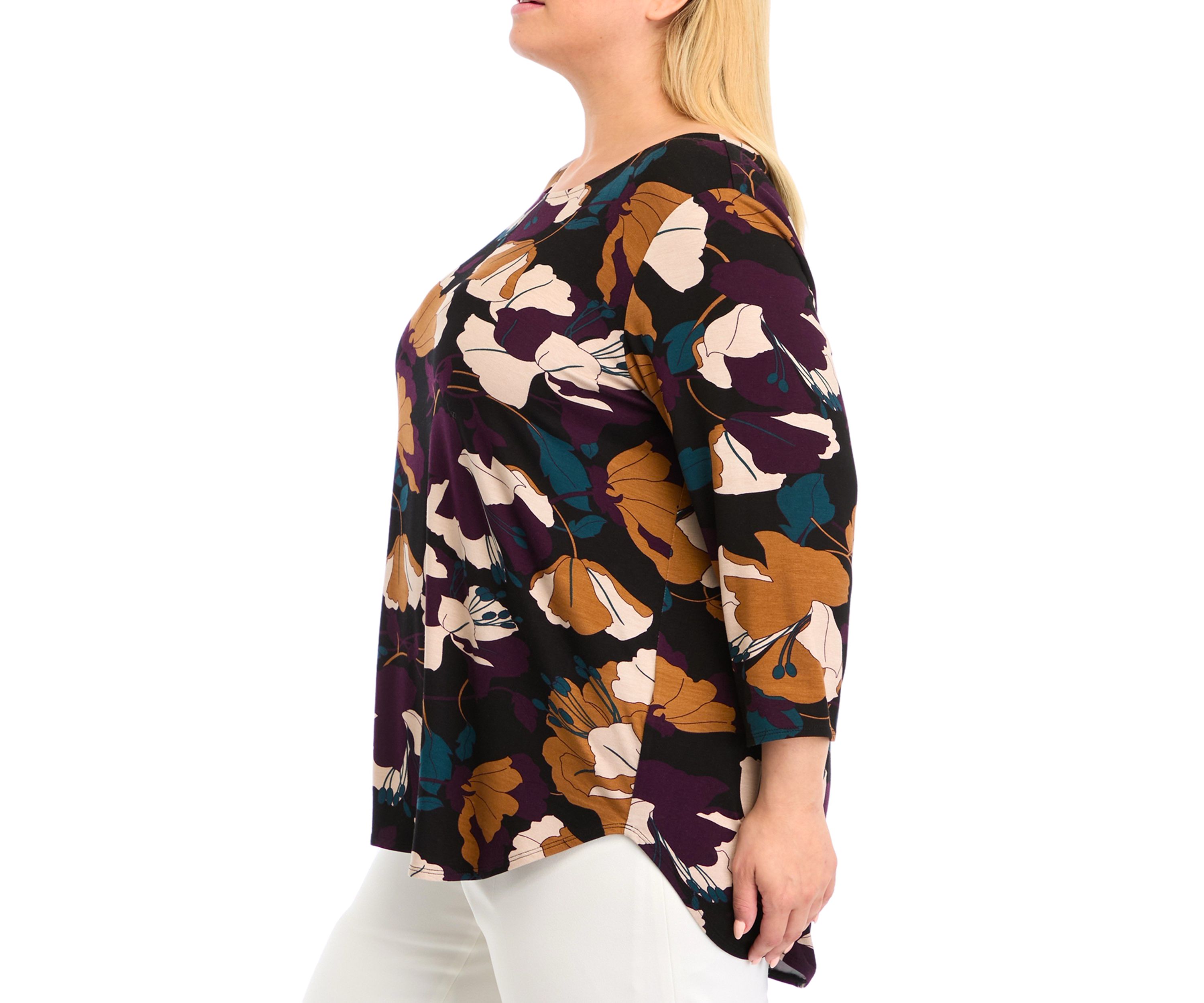 Plus Size 3 Quarter Pleat Back Knit Top