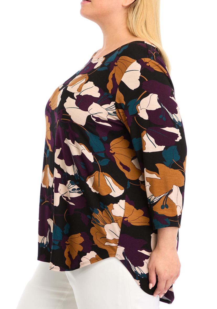 Plus Size 3 Quarter Pleat Back Knit Top