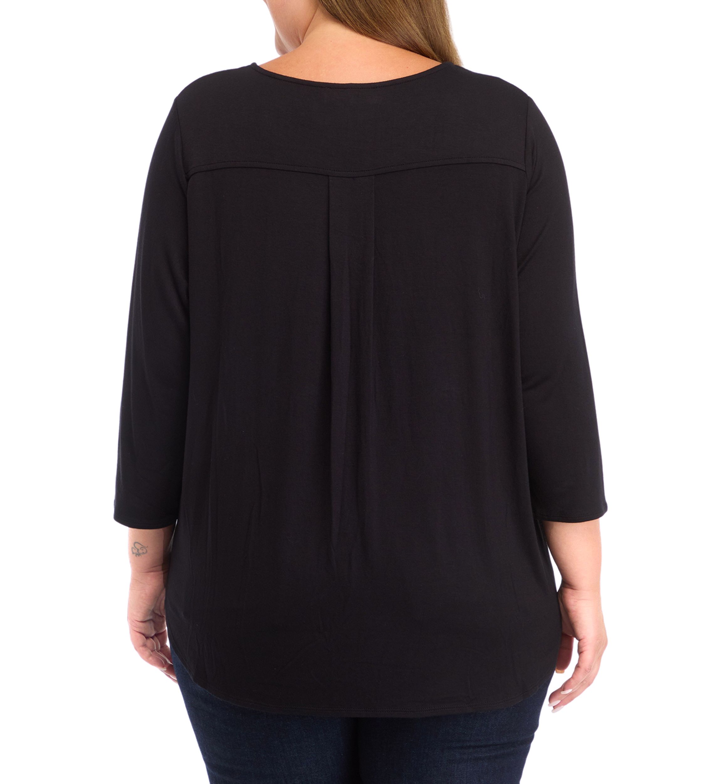 Plus Size Pleated Back Knit Top