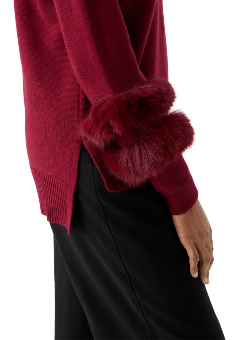 Long Sleeve V-Neck Fur Trim Sweater
