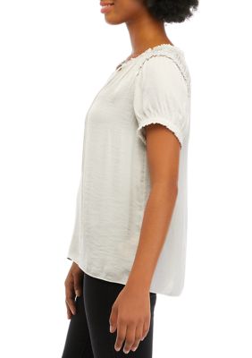 Women's Short Sleeve Airflow Peasant Blouse