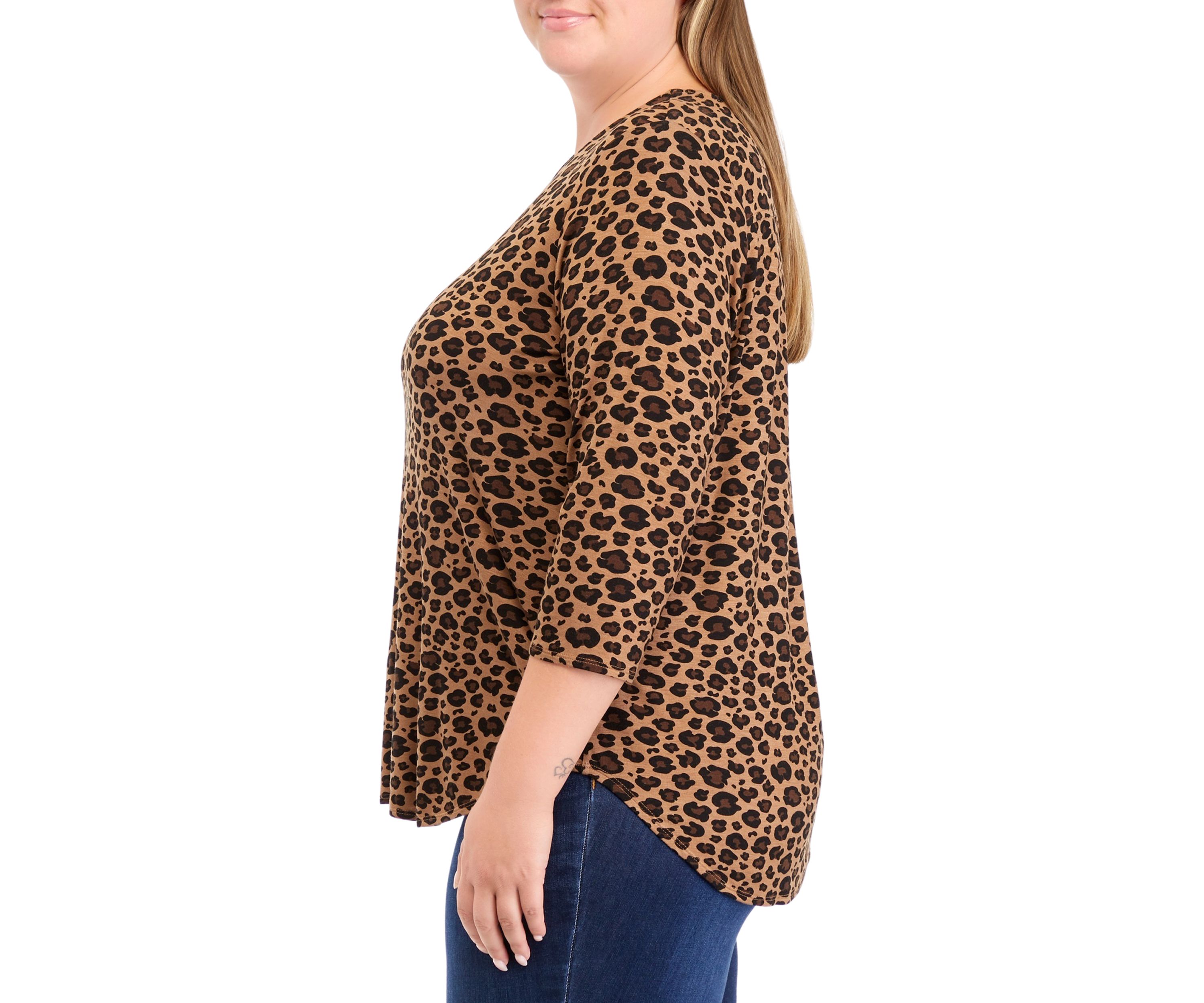 	  Plus Size 3/4 Sleeve Printed Top