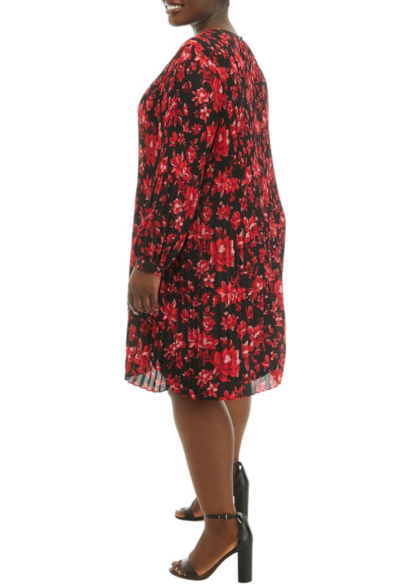 Plus Size Long Sleeve Pleated Dress