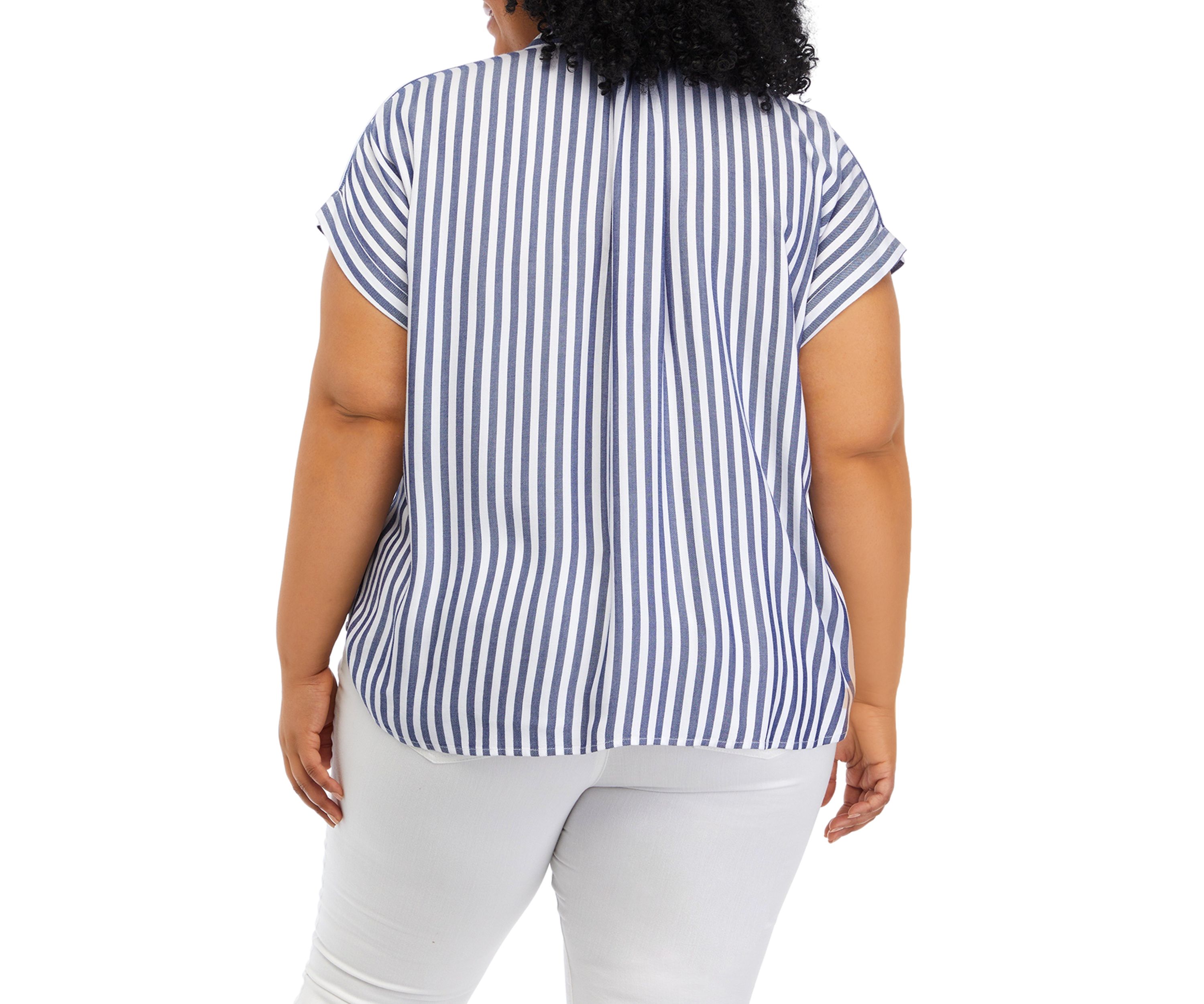 Plus Size Curved Hem V-Neck Placket Blouse