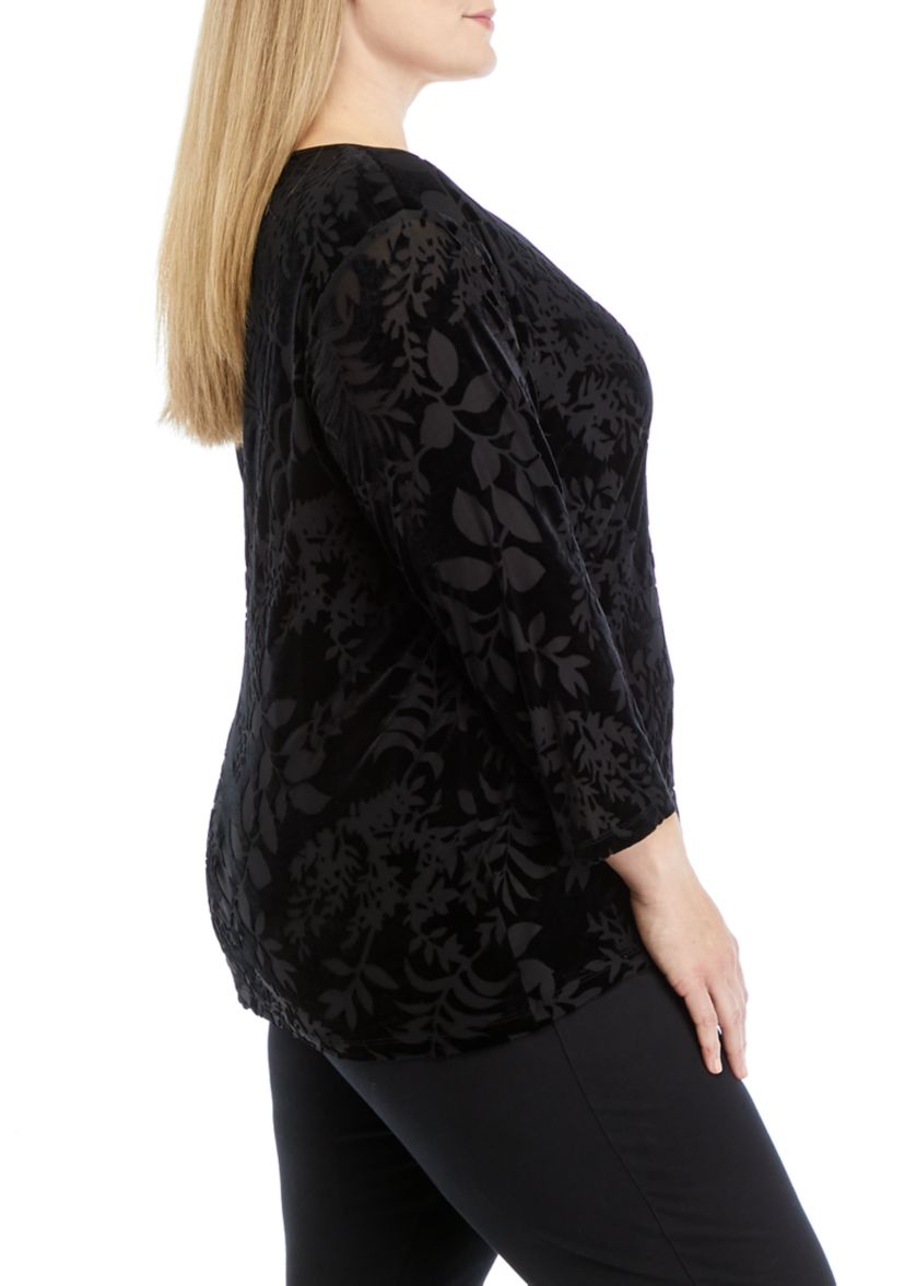 Plus Size 3/4 Sleeve Velvet Burnout Top