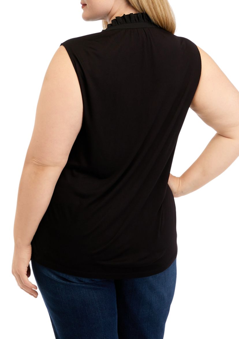 Plus Size Woven Top