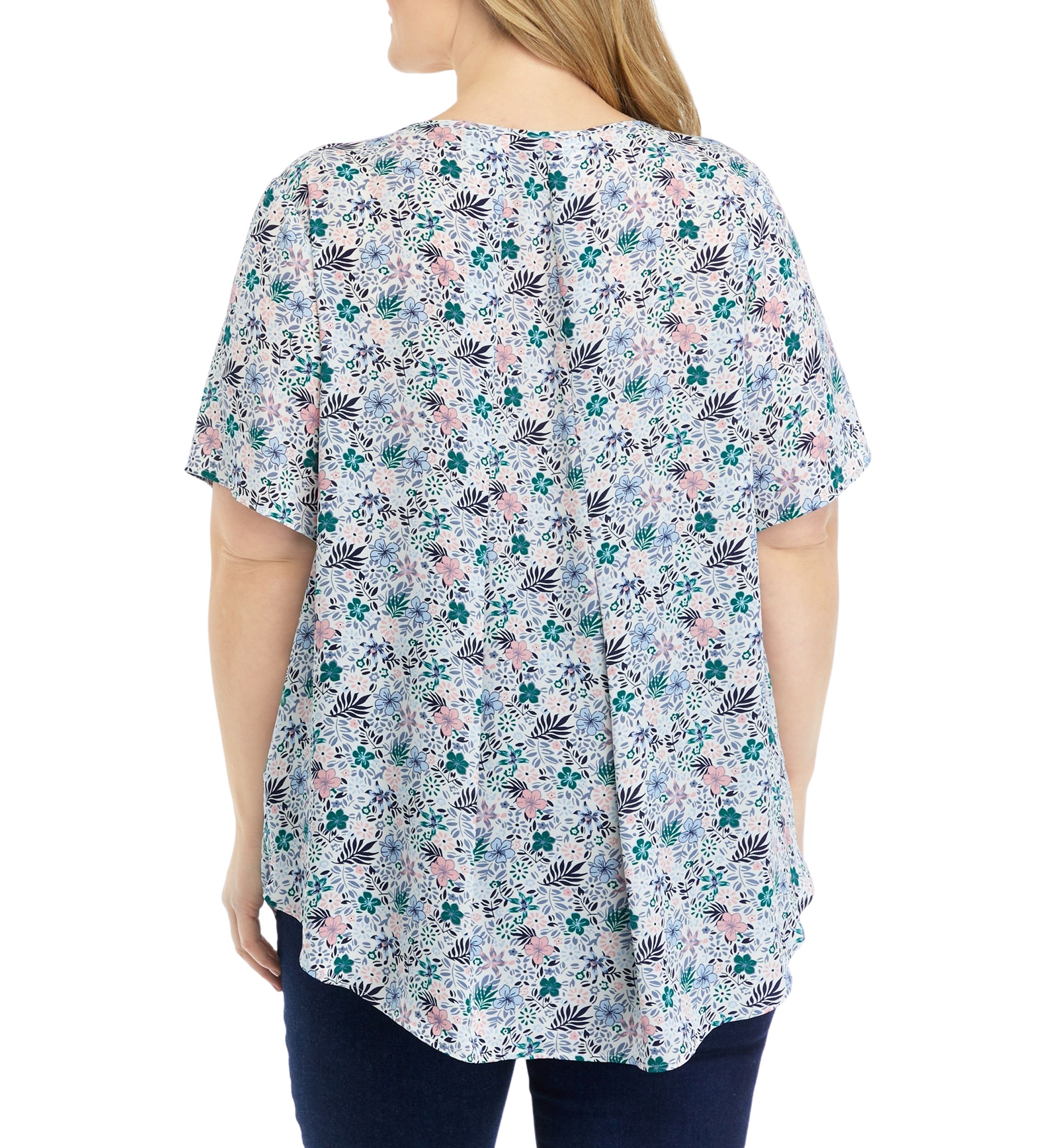 Plus Size Elbow Sleeve Top with Pleated Back 