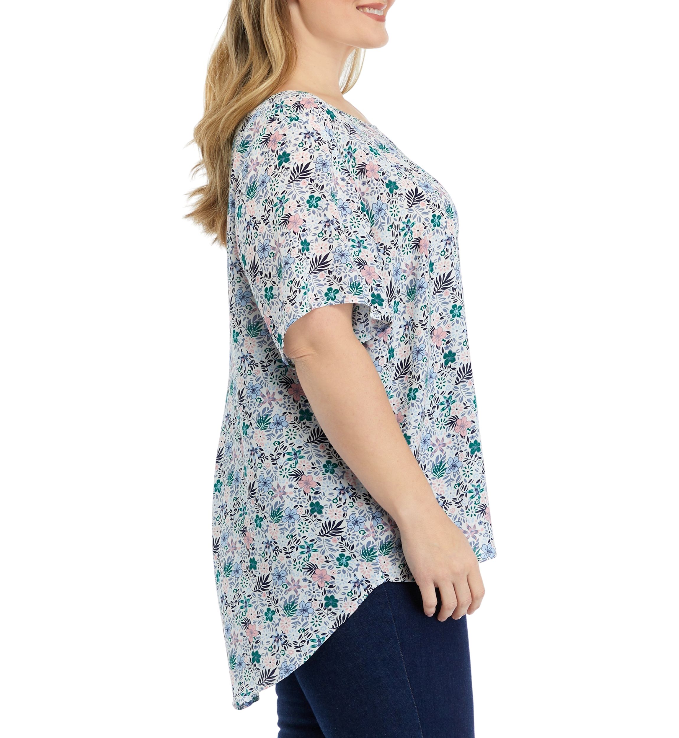 Plus Size Elbow Sleeve Top with Pleated Back 
