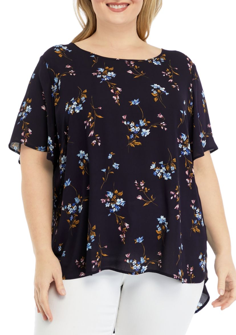 Plus Size Short Sleeve Printed Top with Pleated Back