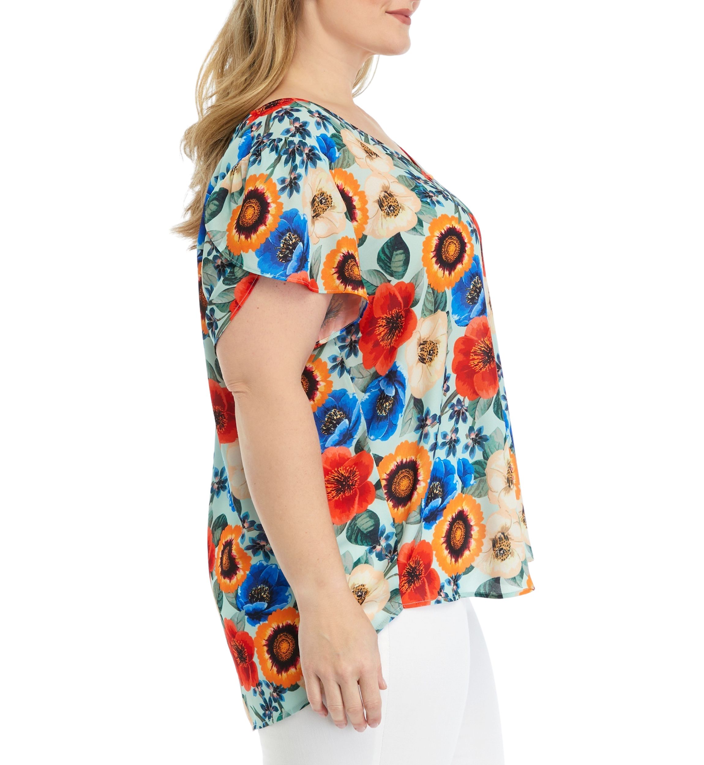 Plus Size Short Tulip Sleeve V-Neck Floral Print Blouse