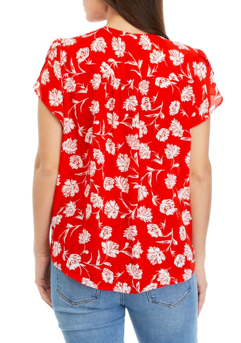 Petite Short Tulip Sleeve V-Neck Printed Blouse