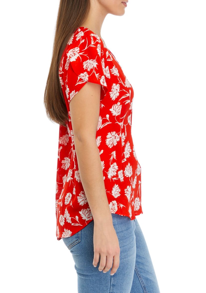 Petite Short Tulip Sleeve V-Neck Printed Blouse