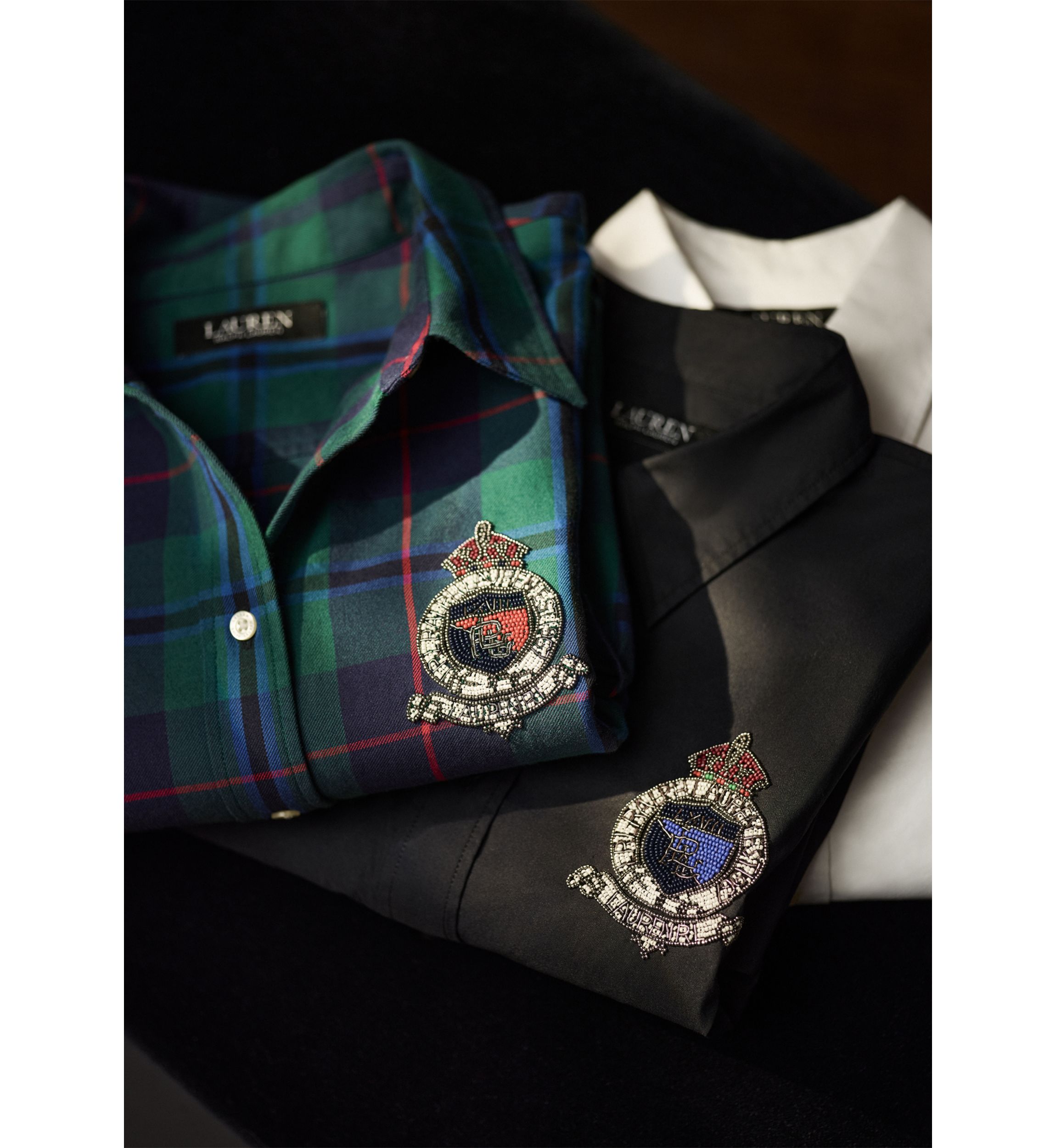 Womens Classic Fit Beaded-Crest Shirt