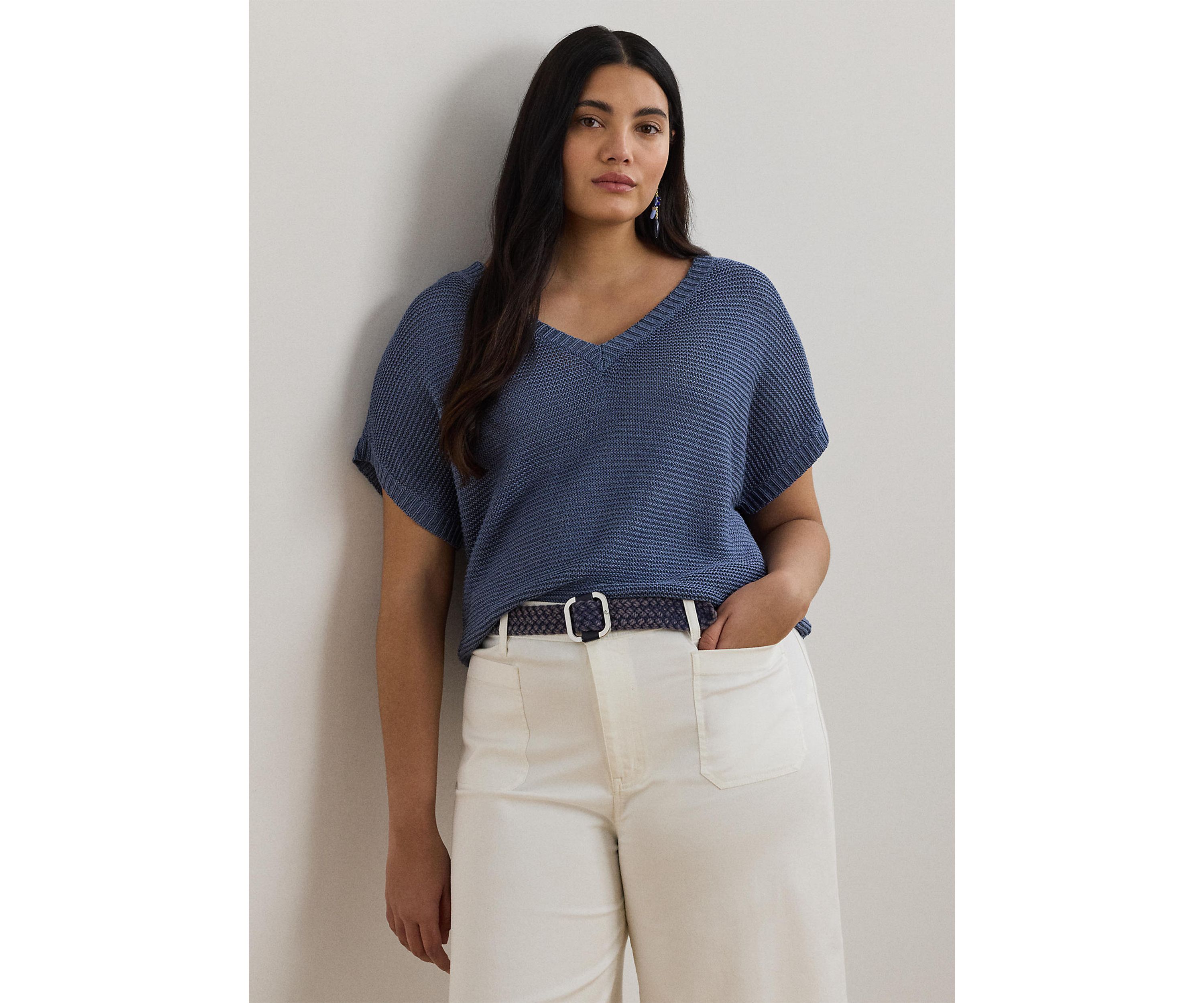 Womens Linen-Blend Short-Sleeve V-Neck Sweater