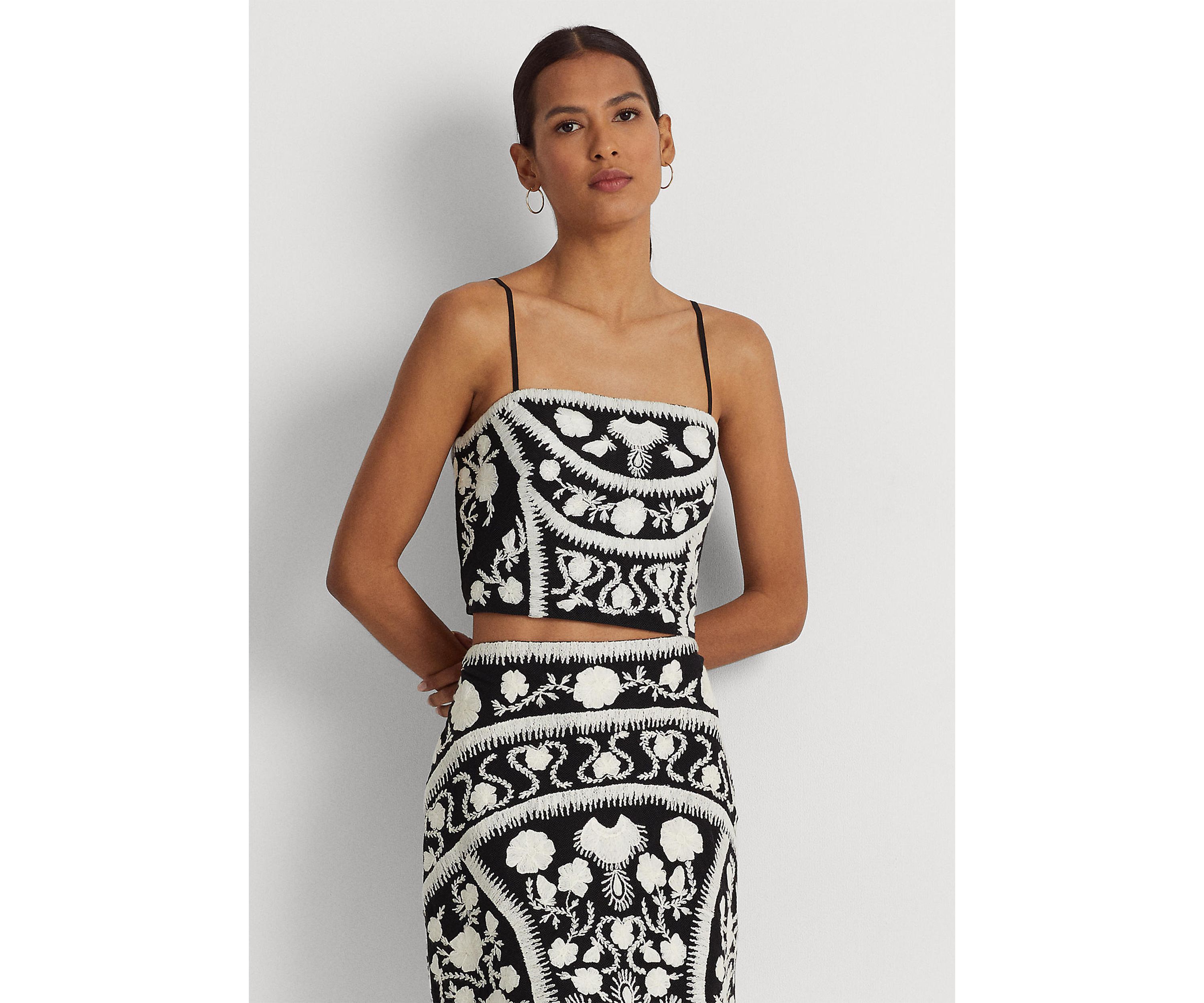 Embroidered Cropped Sleeveless Blouse