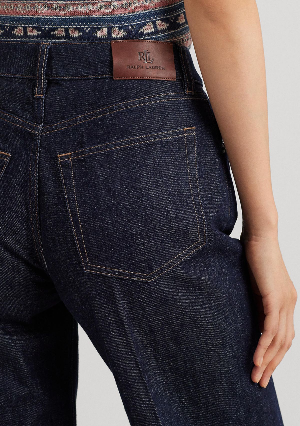 Mid Rise Wide Leg Jeans