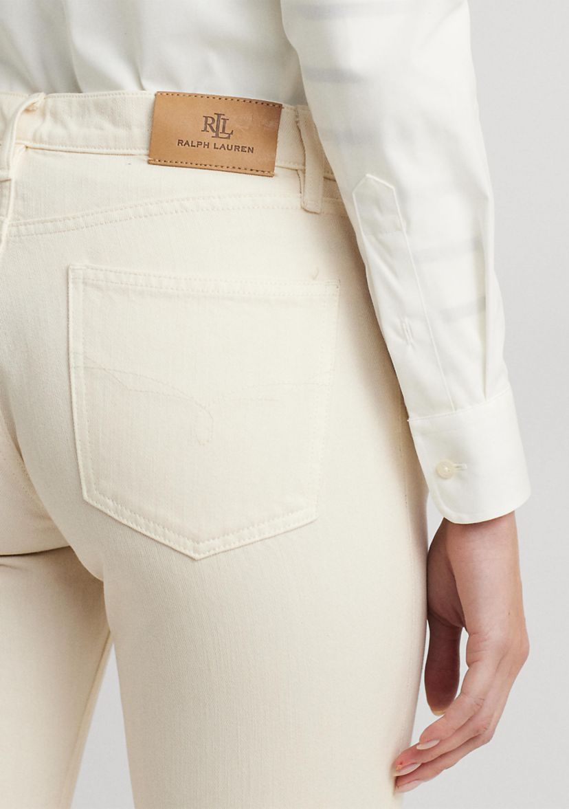 Womens Relaxed Tapered Ankle Jeans