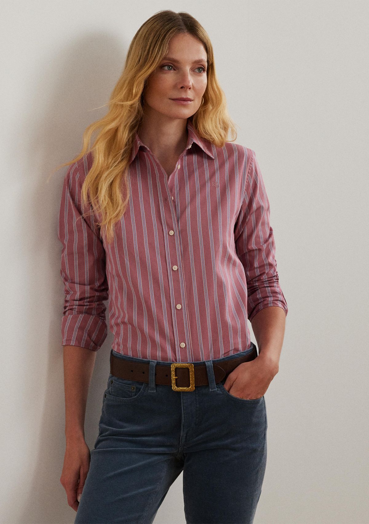 Womens Classic Fit Striped Broadcloth Shirt