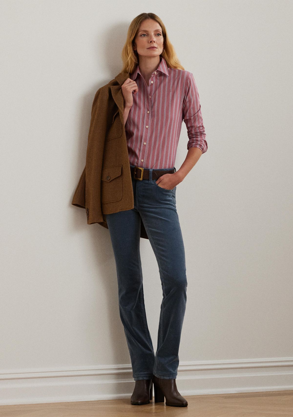 Womens Classic Fit Striped Broadcloth Shirt