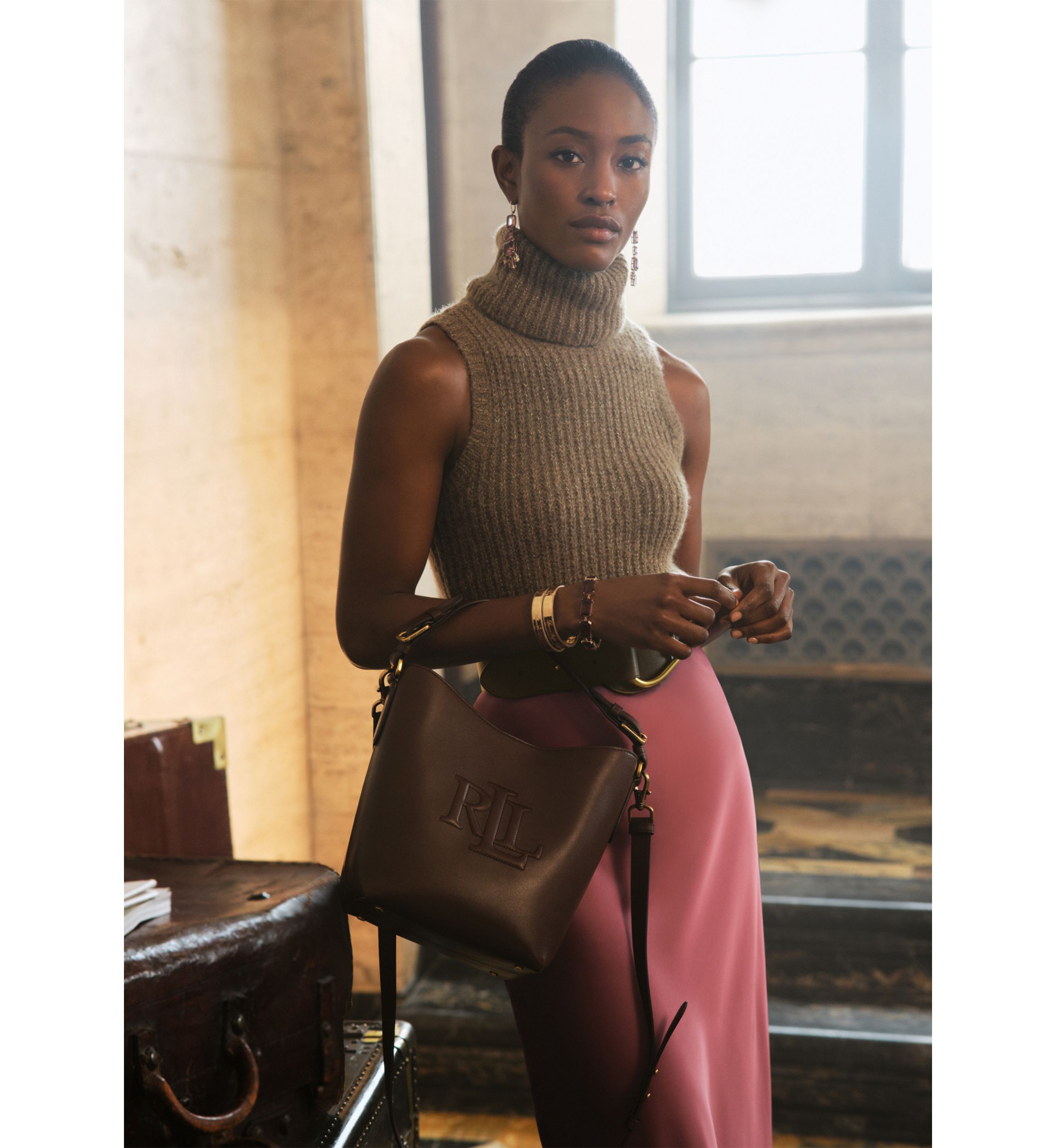Wool Blend Sleeveless Turtleneck Sweater