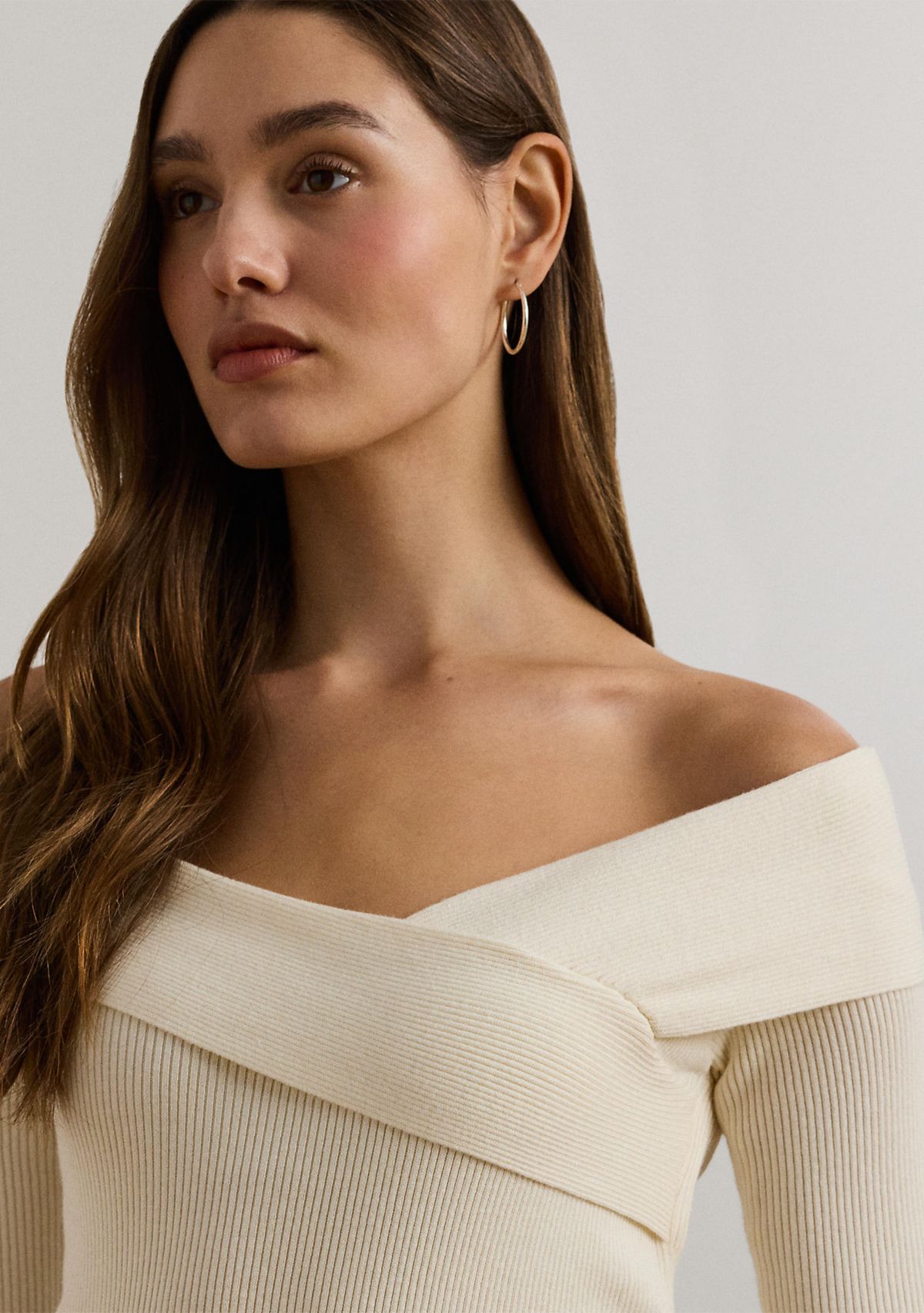 Womens Rib-Knit Off-the-Shoulder Sweater