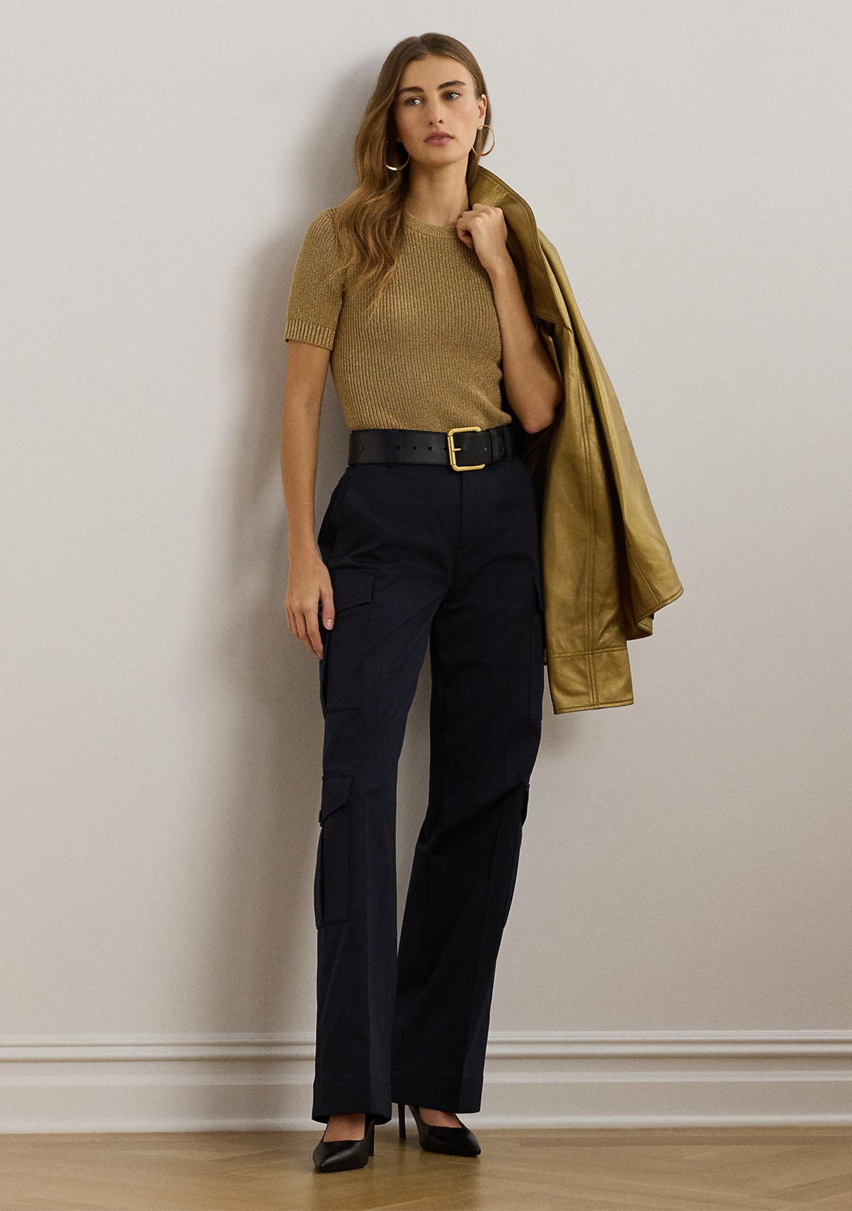 Womens Metallic Ribbed Short-Sleeve Sweater