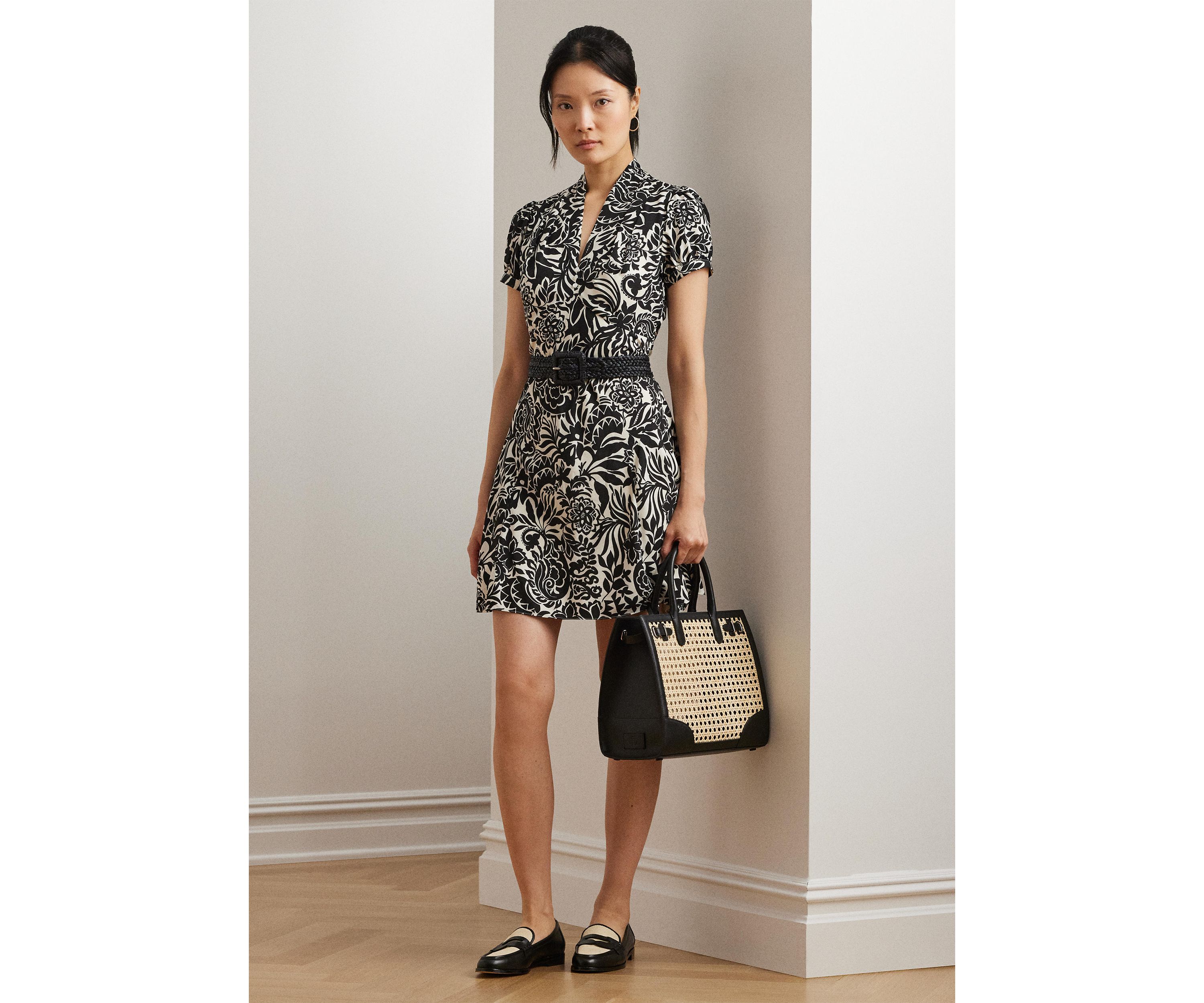Womens Floral Crepe Short-Sleeve Dress