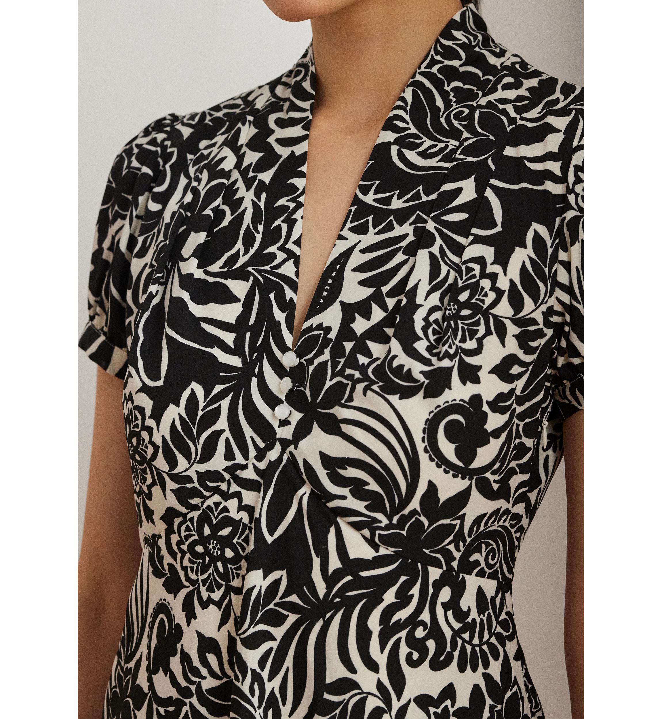 Womens Floral Crepe Short-Sleeve Dress