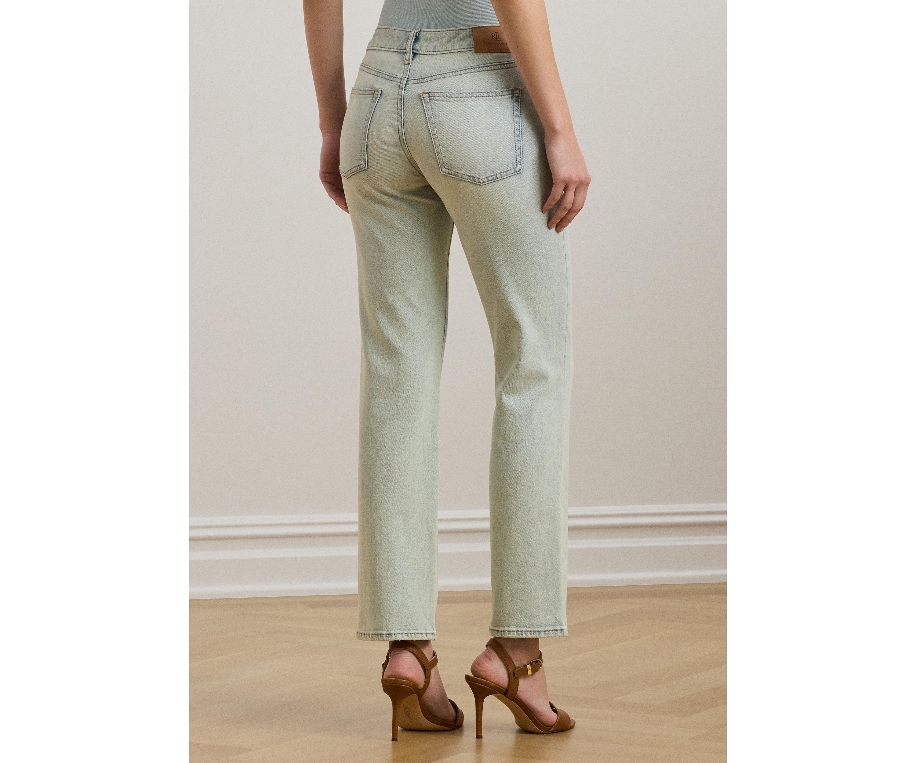 Womens Mid-Rise Straight Ankle Jeans
