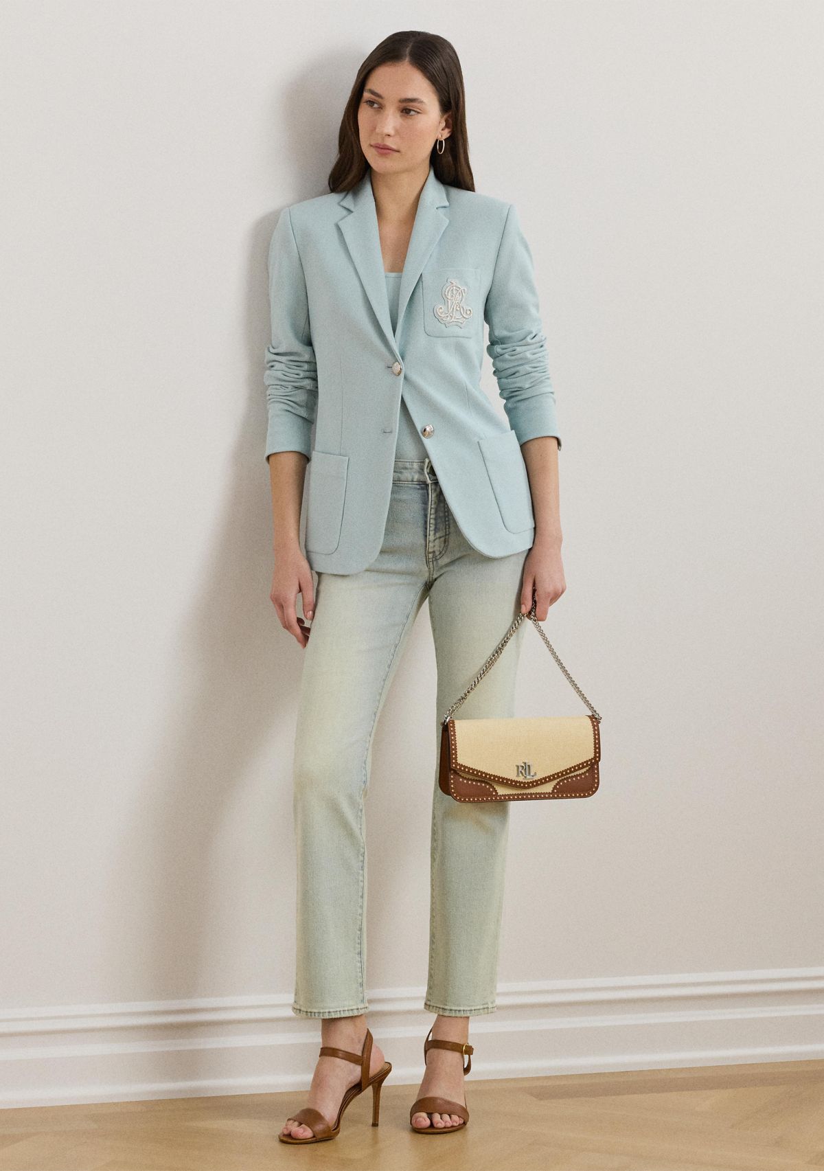 Womens Mid-Rise Straight Ankle Jeans