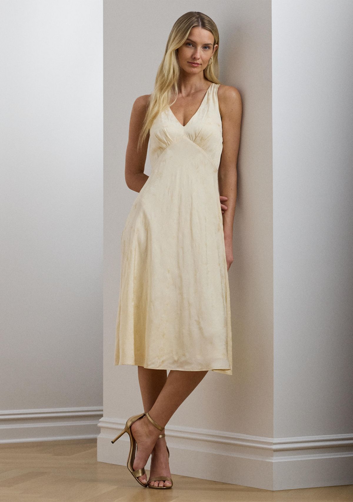 Floral Jacquard Sleeveless Dress