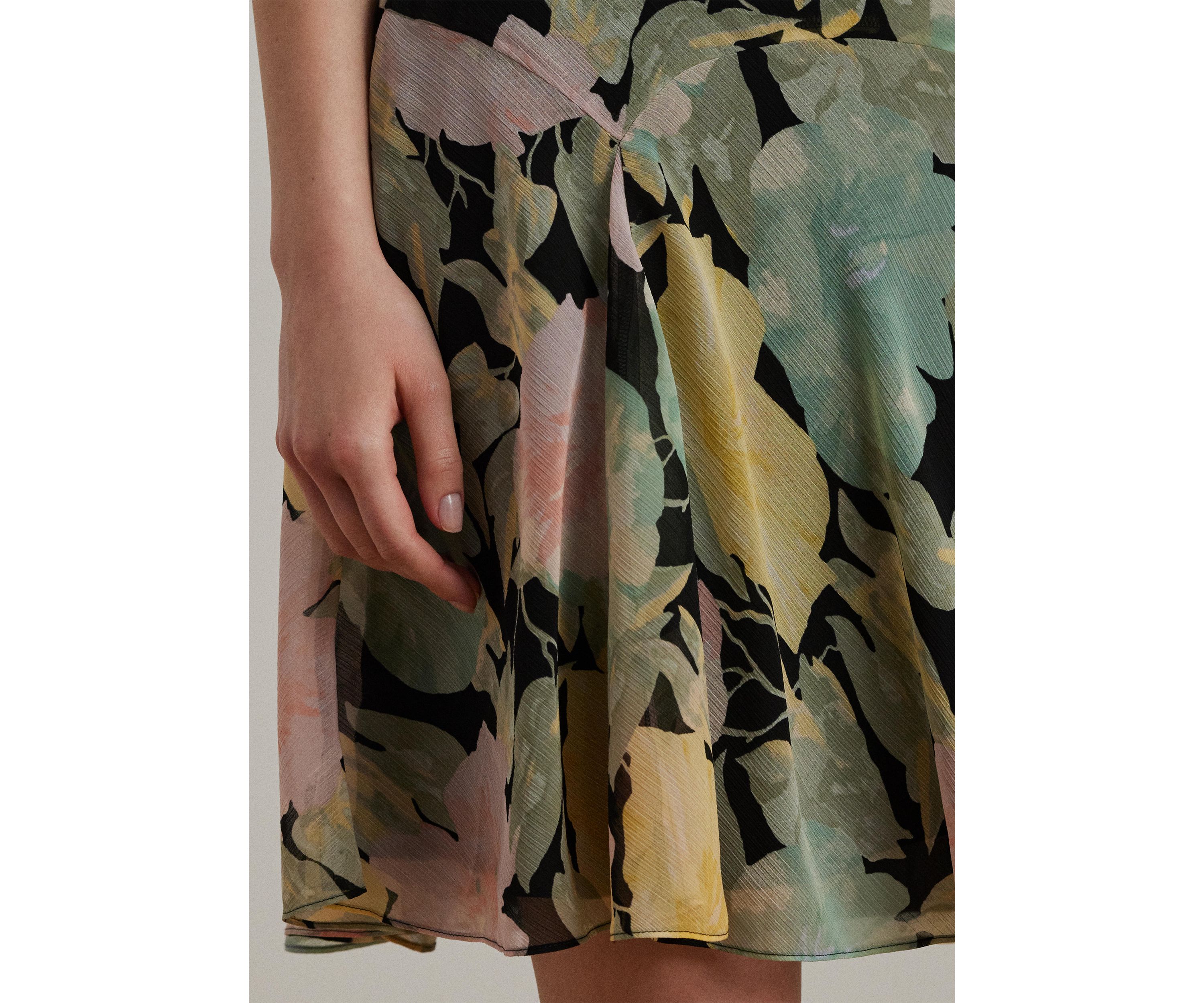 Floral Crinkle Georgette Skirt